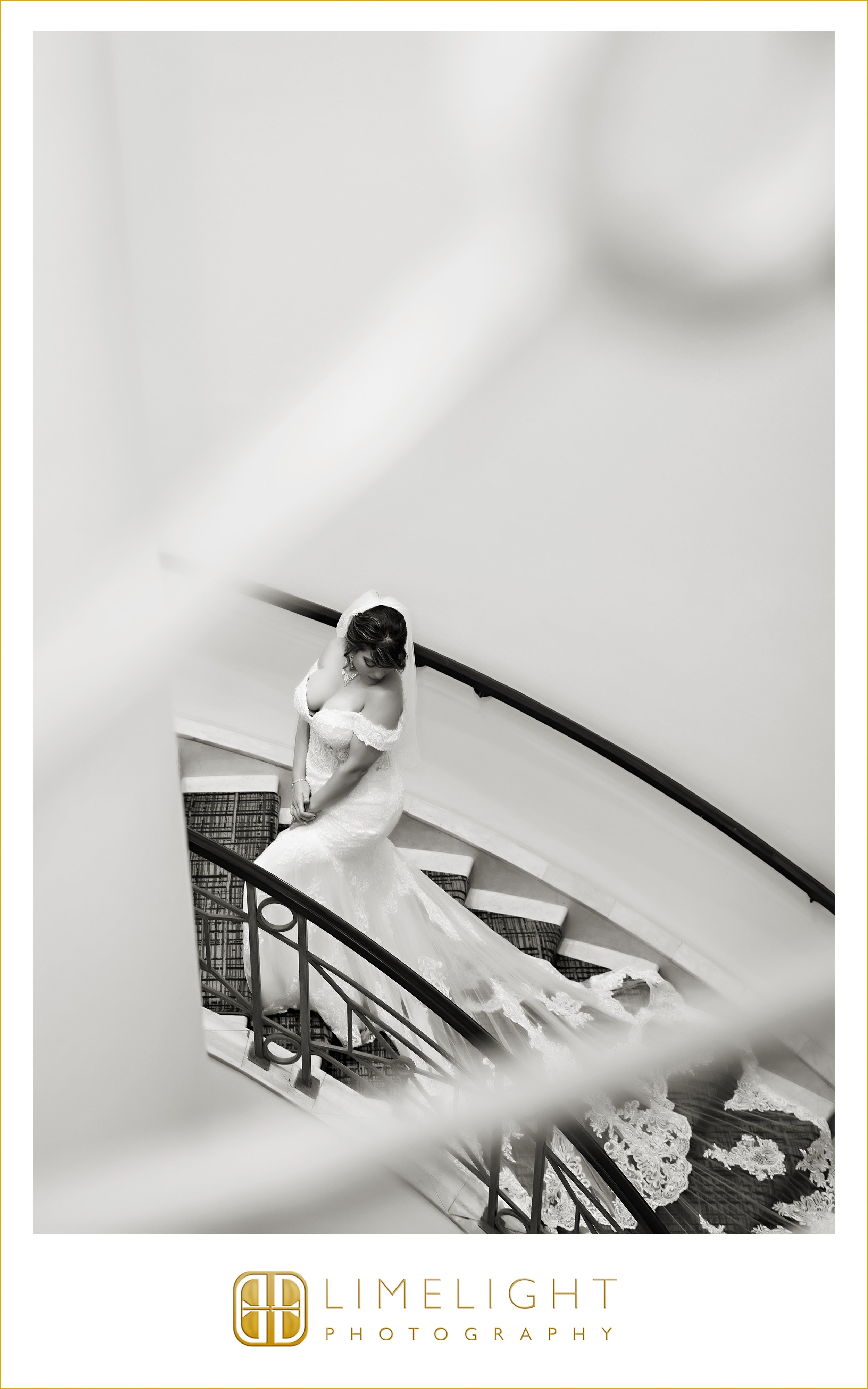 0028-Grand-Hyatt-Tampa-Bay-Classic-Wedding-Inspo.jpg