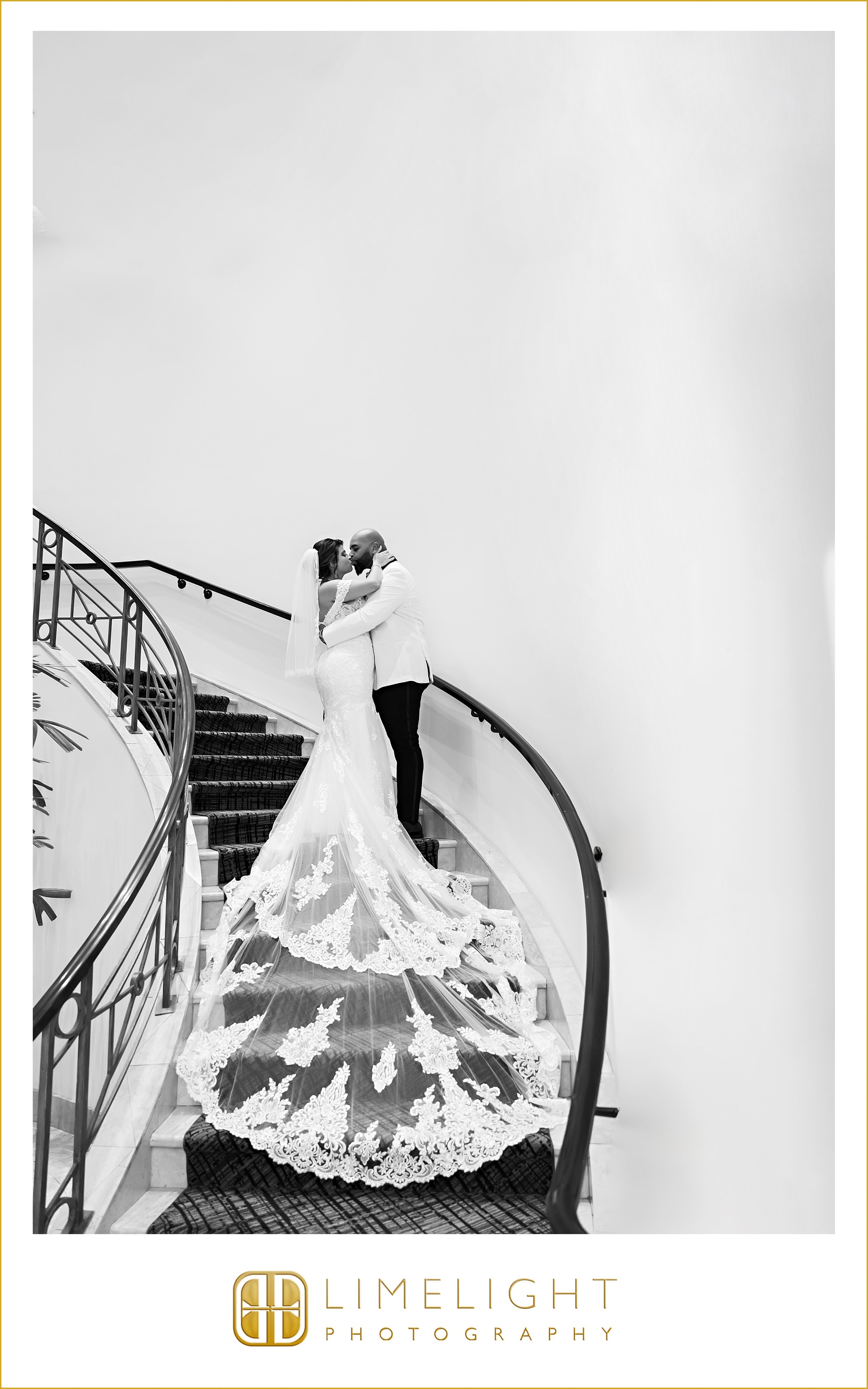 0046-Grand-Hyatt-Tampa-Bay-Classic-Wedding-Inspo.jpg