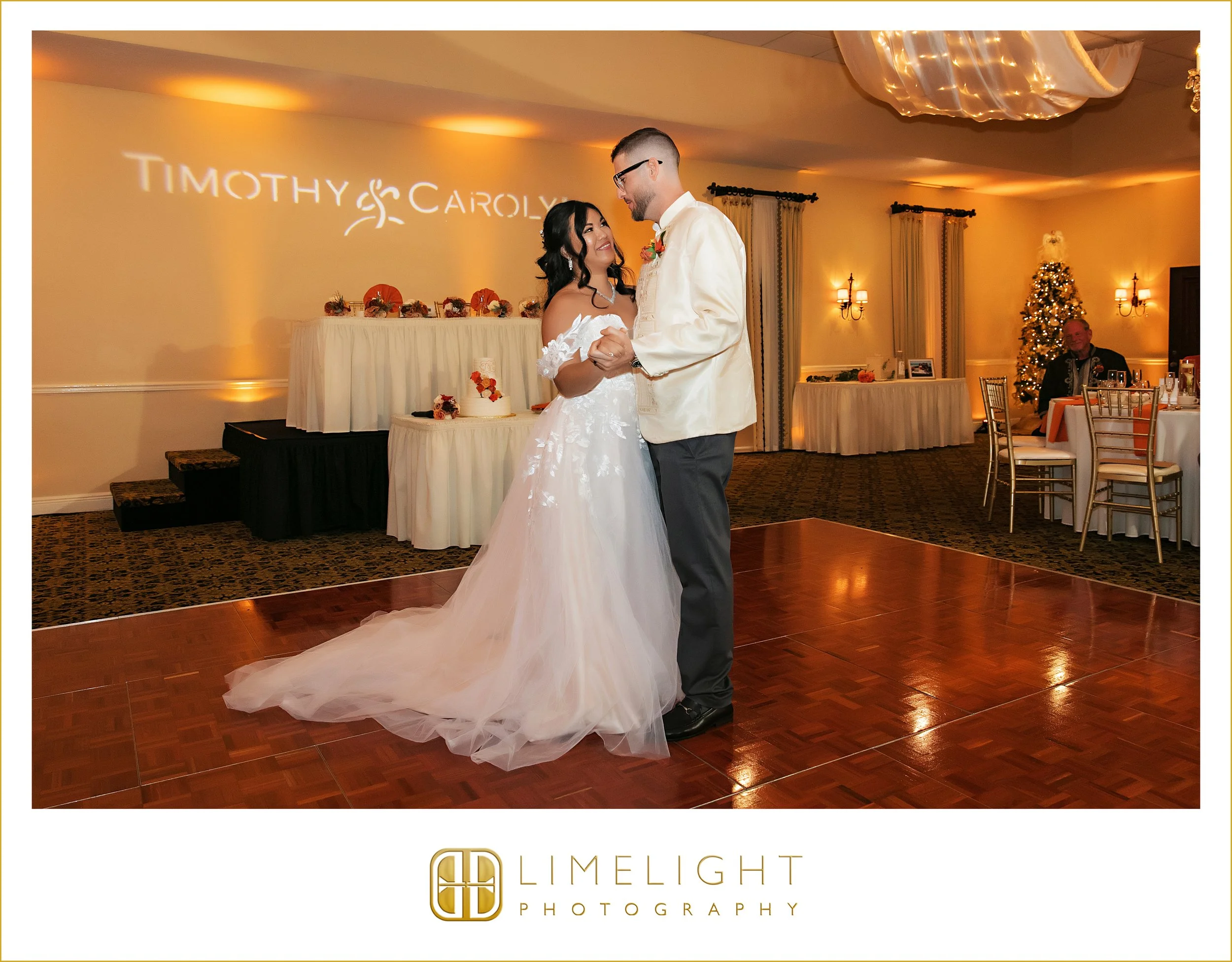 12.28.24CarolynVer+TimothyGreenSM_0771.jpg