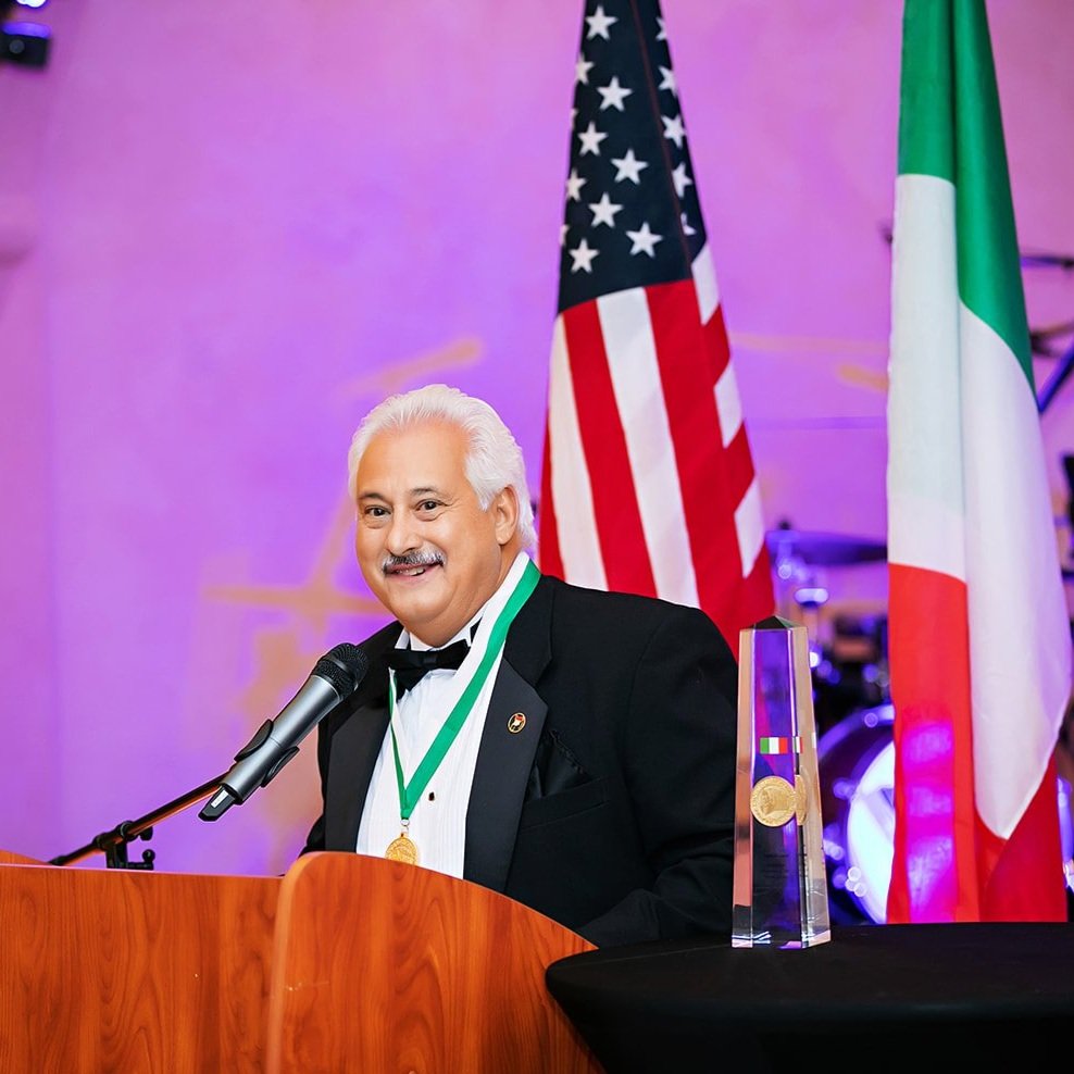 11.5.22ItalianClubofTampaSM-0201.jpg