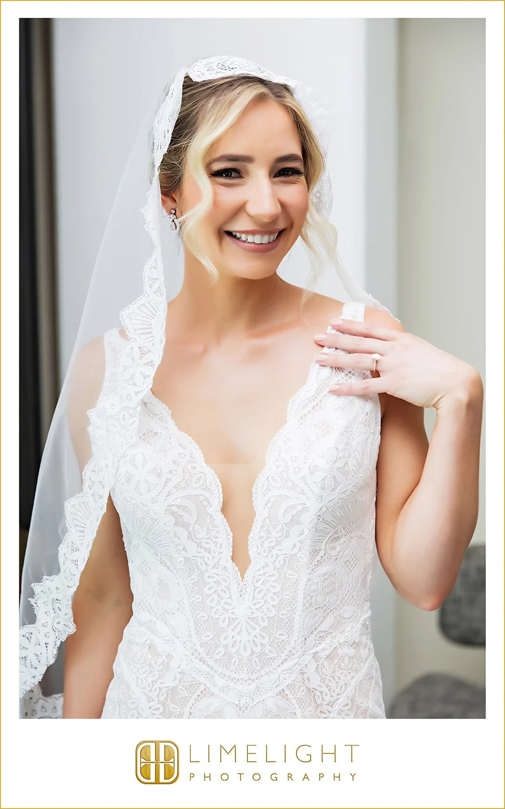 4.5.25MarianaFranz+AustinUngerSM-0137.jpg