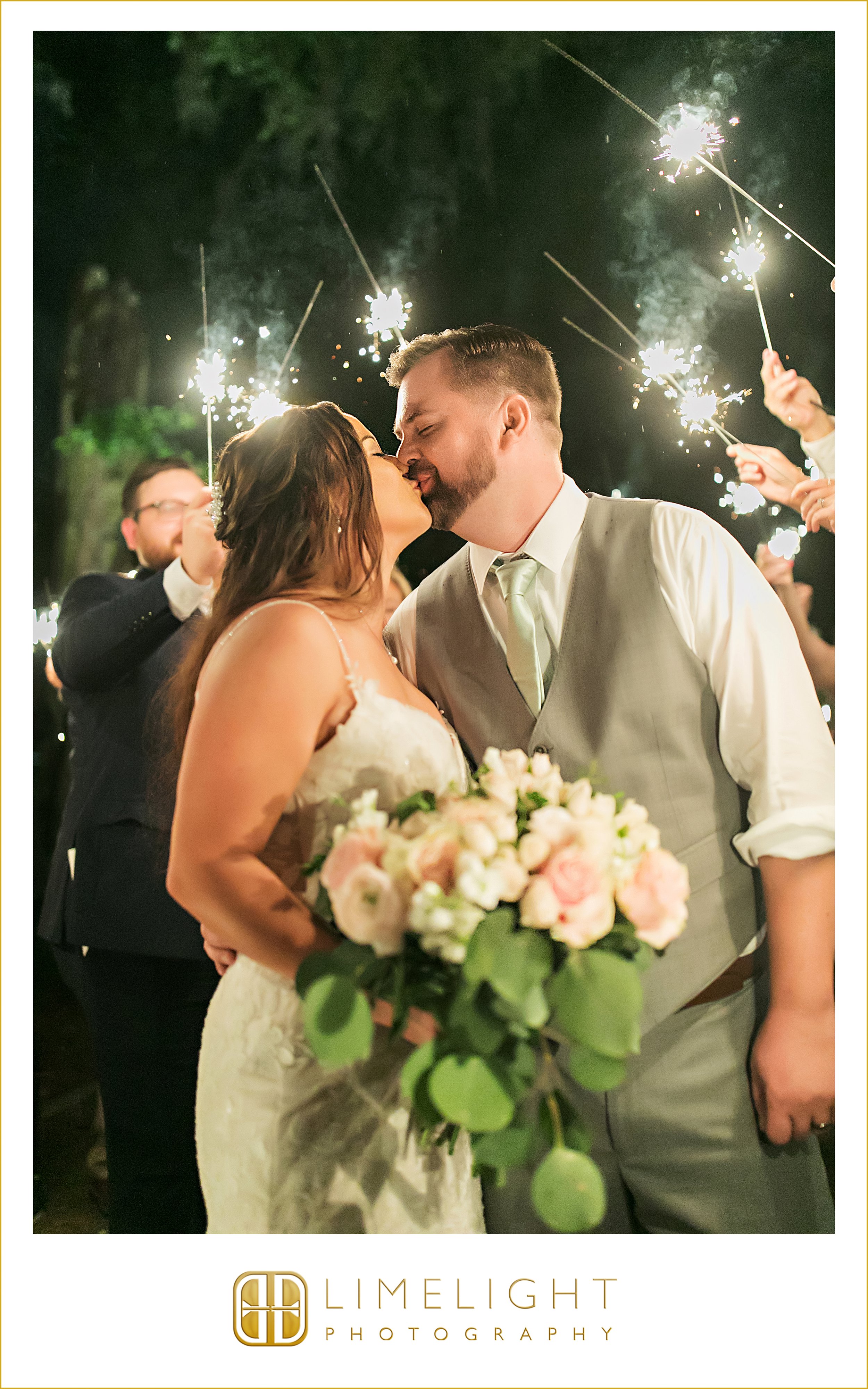 4.11.25LindseyJorris+DavisLafferyJM-0921.jpg