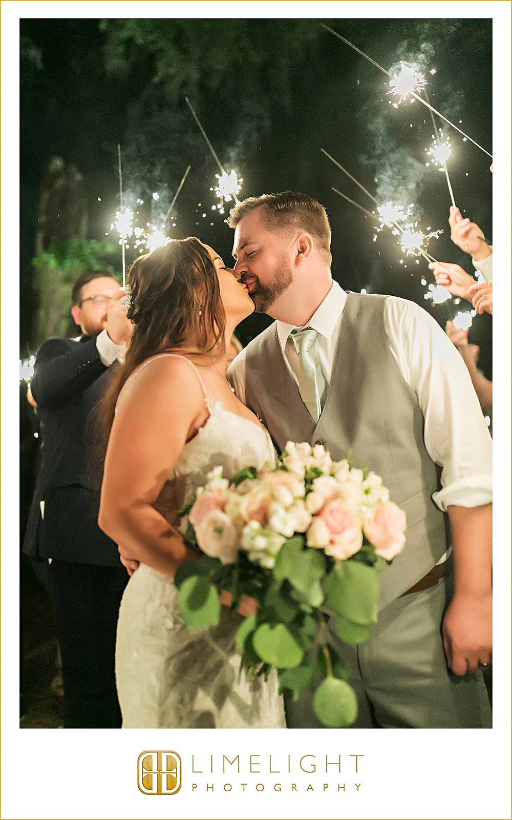 4.11.25LindseyJorris+DavisLafferyJM-0921.jpg