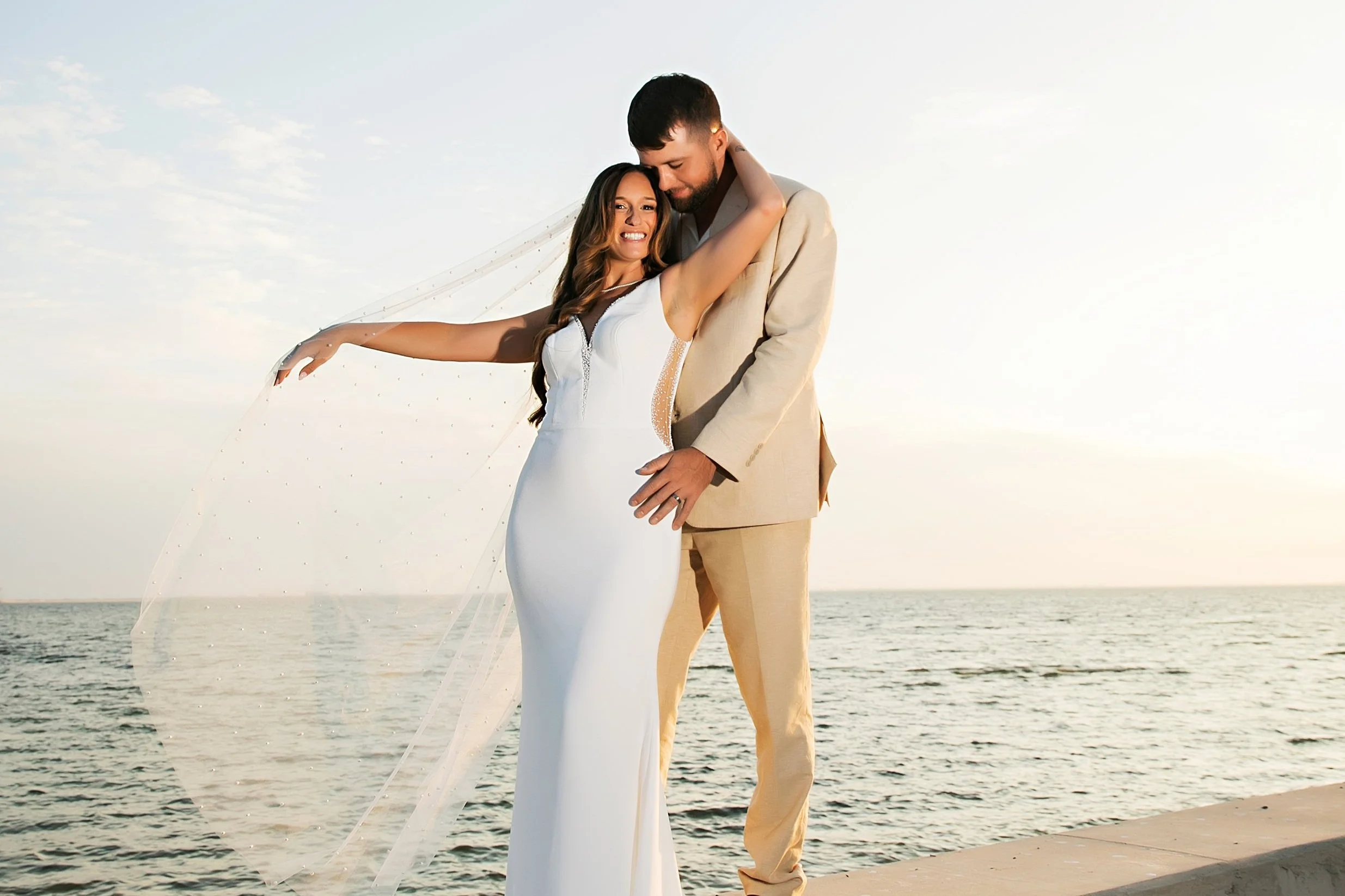 Blair + Steven Step Into The Limelight | DoubleTree by Hilton Tampa Rocky Point Waterfront&nbsp;+ Whiskey Joe's | Tampa, FL