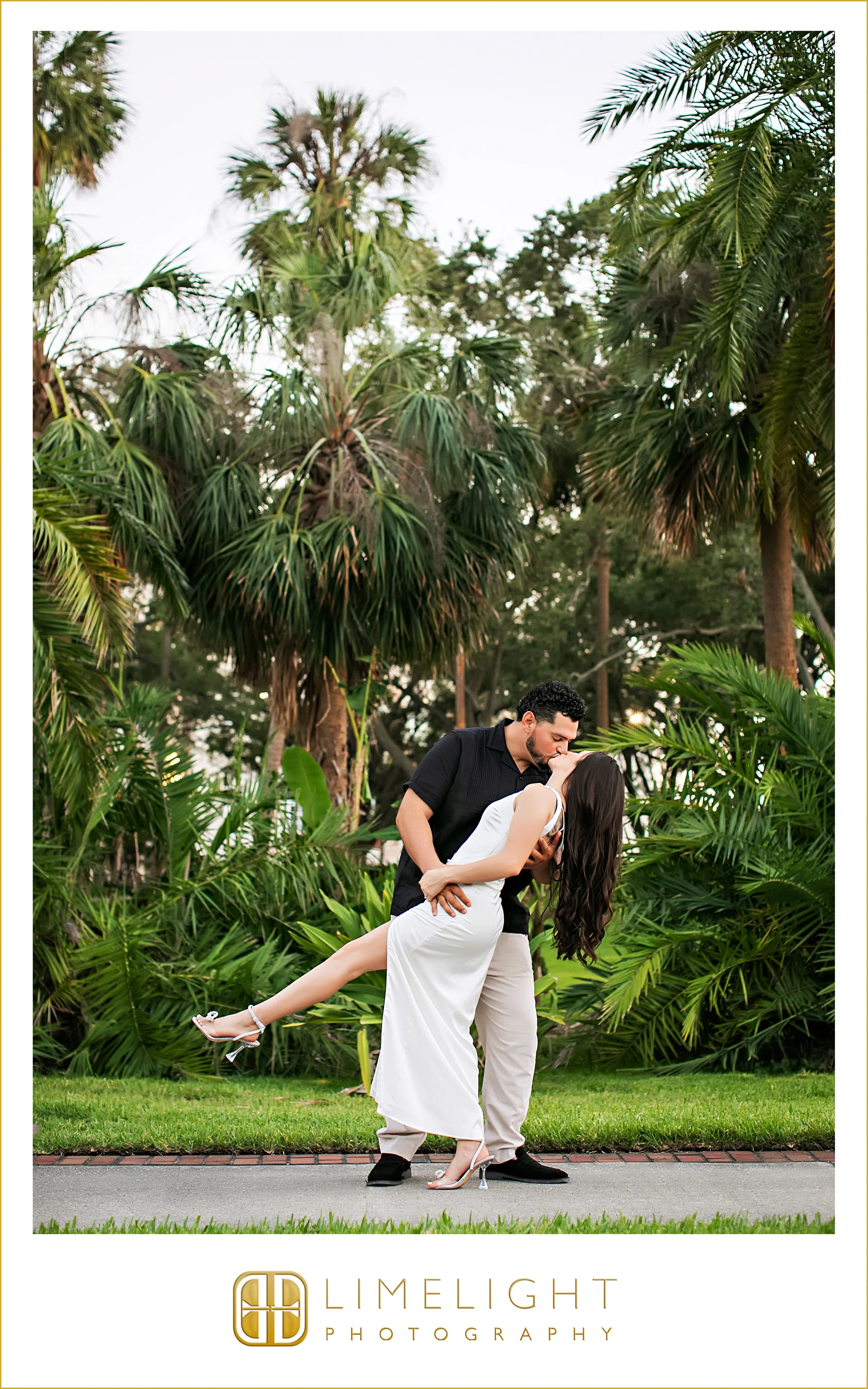 5.18.25IsabellaLopez+JorgeEsparza6.7.25RZ-0065.jpg