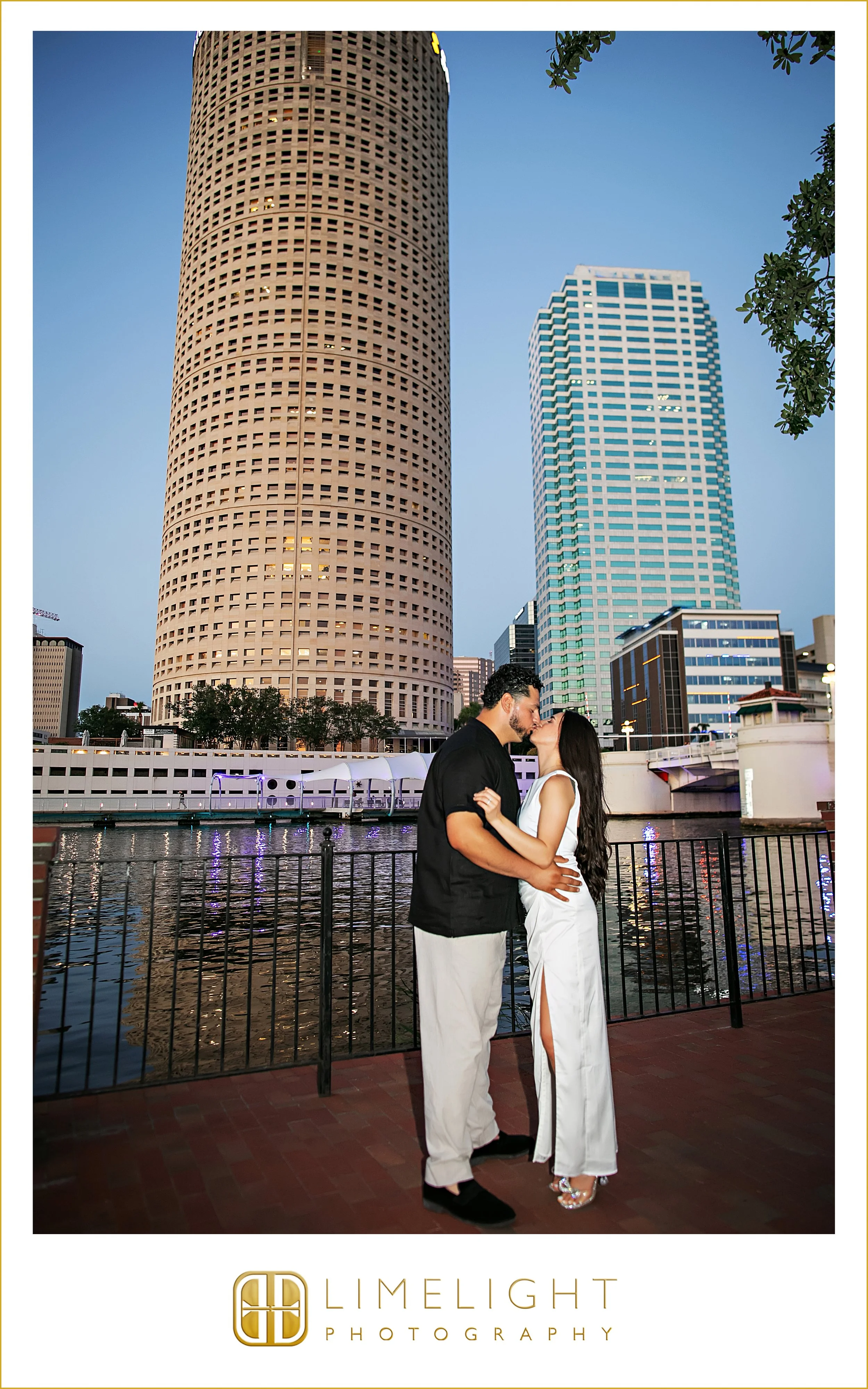5.18.25IsabellaLopez+JorgeEsparza6.7.25RZ-0078.jpg