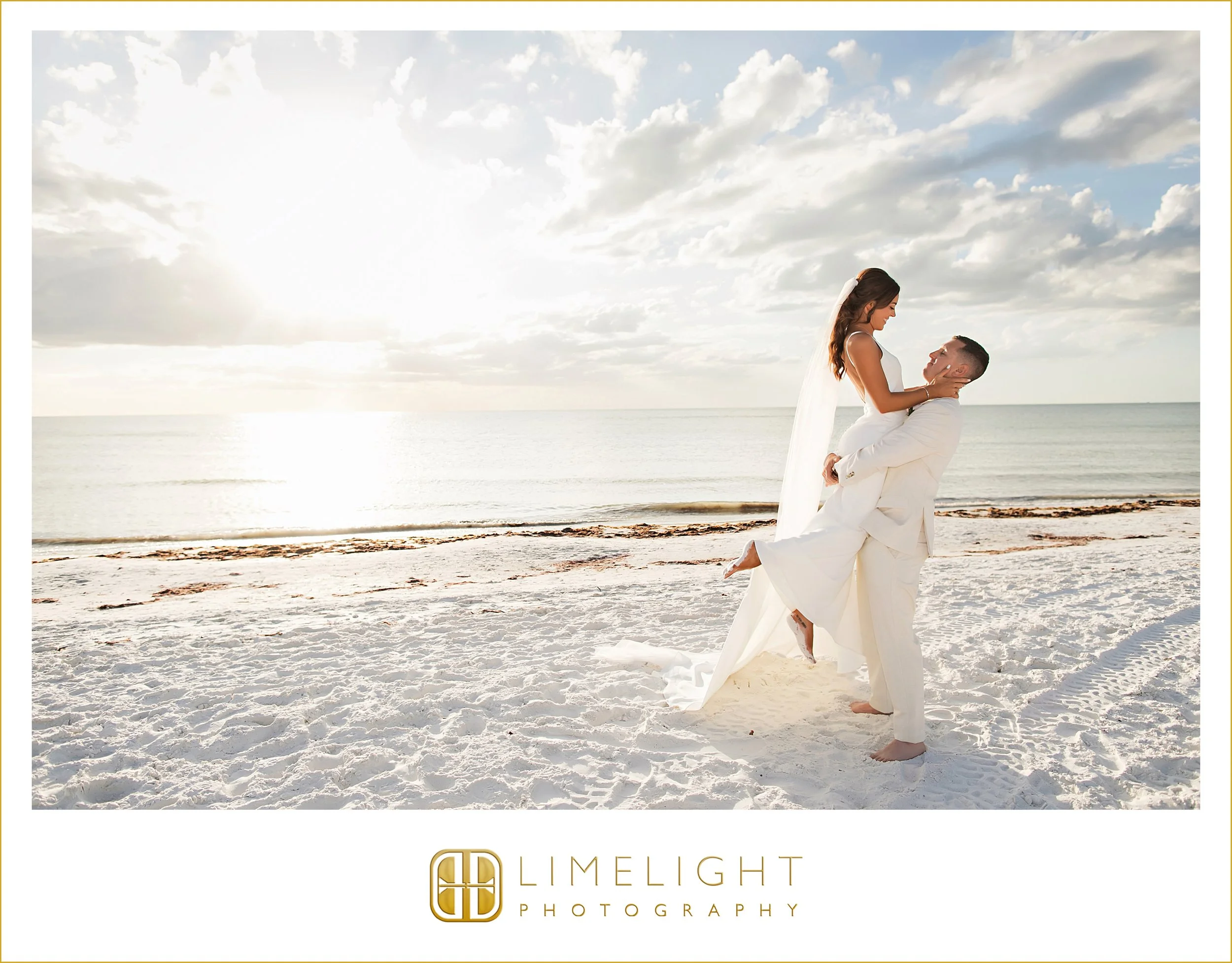 stephany-nicholas-marco-beach-wedding-sal-e-pepe36.jpg
