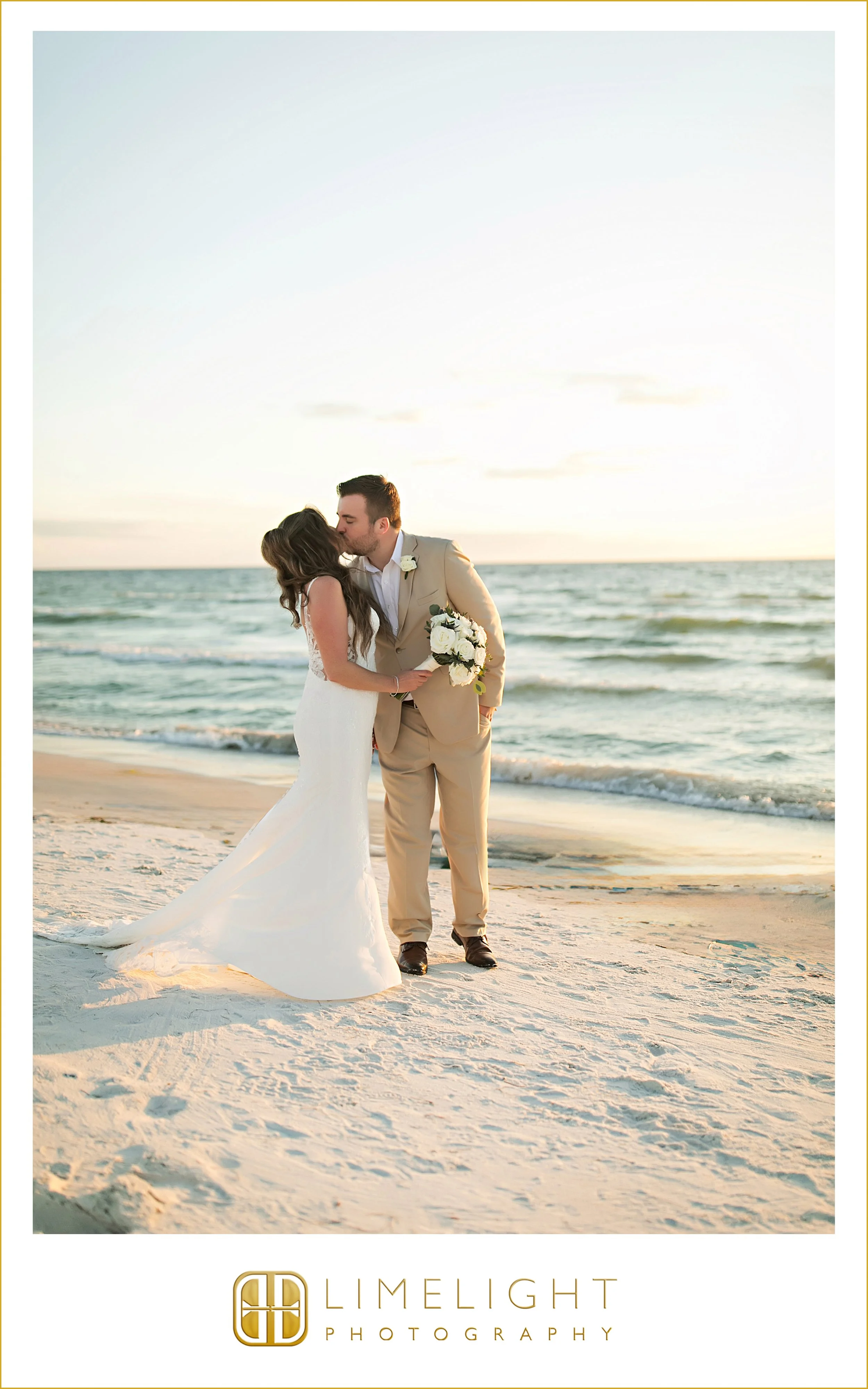 danielle-matt-sirata-beach-resort-st-pete-beach-wedding-photography49.jpg