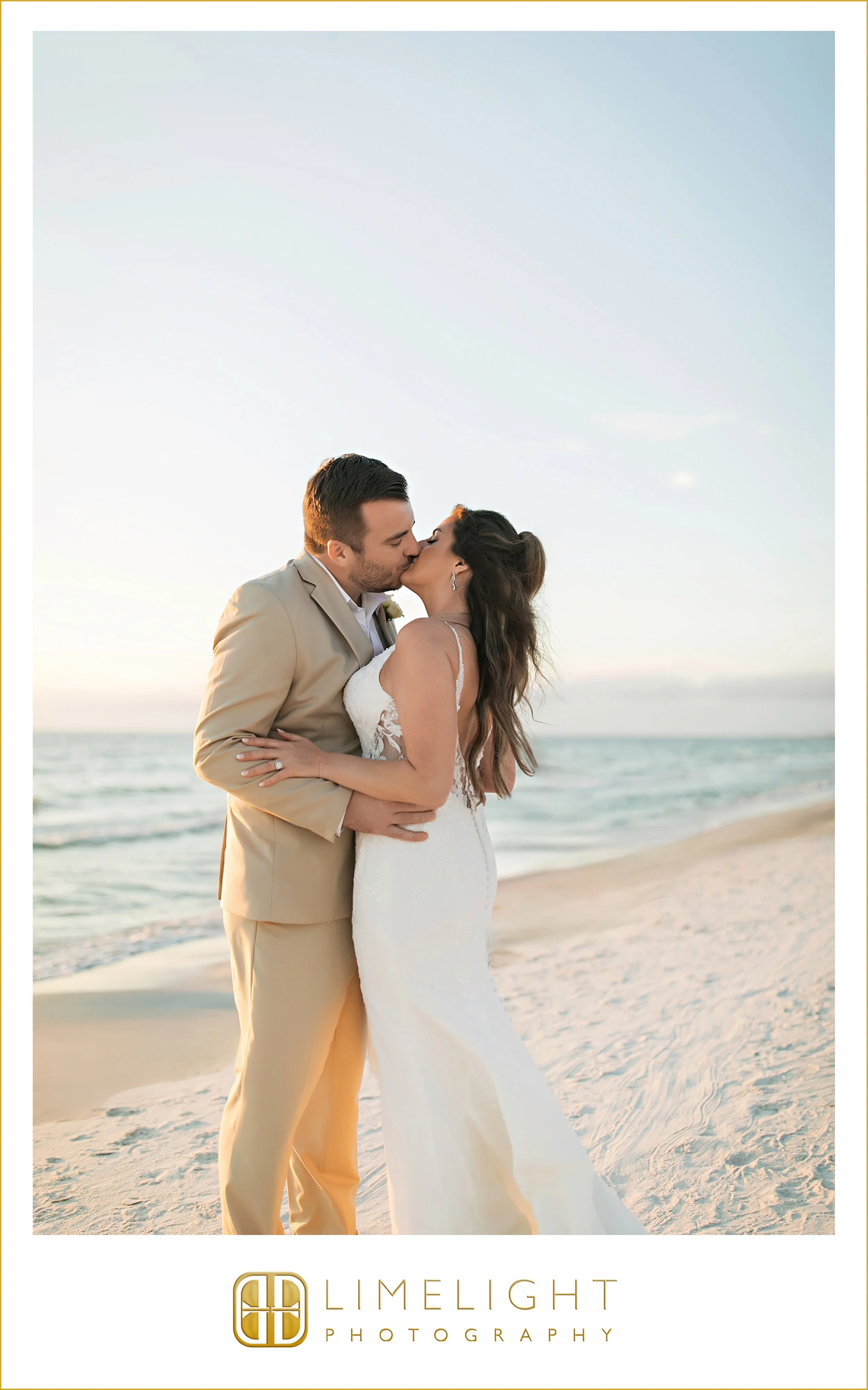 danielle-matt-sirata-beach-resort-st-pete-beach-wedding-photography50.jpg