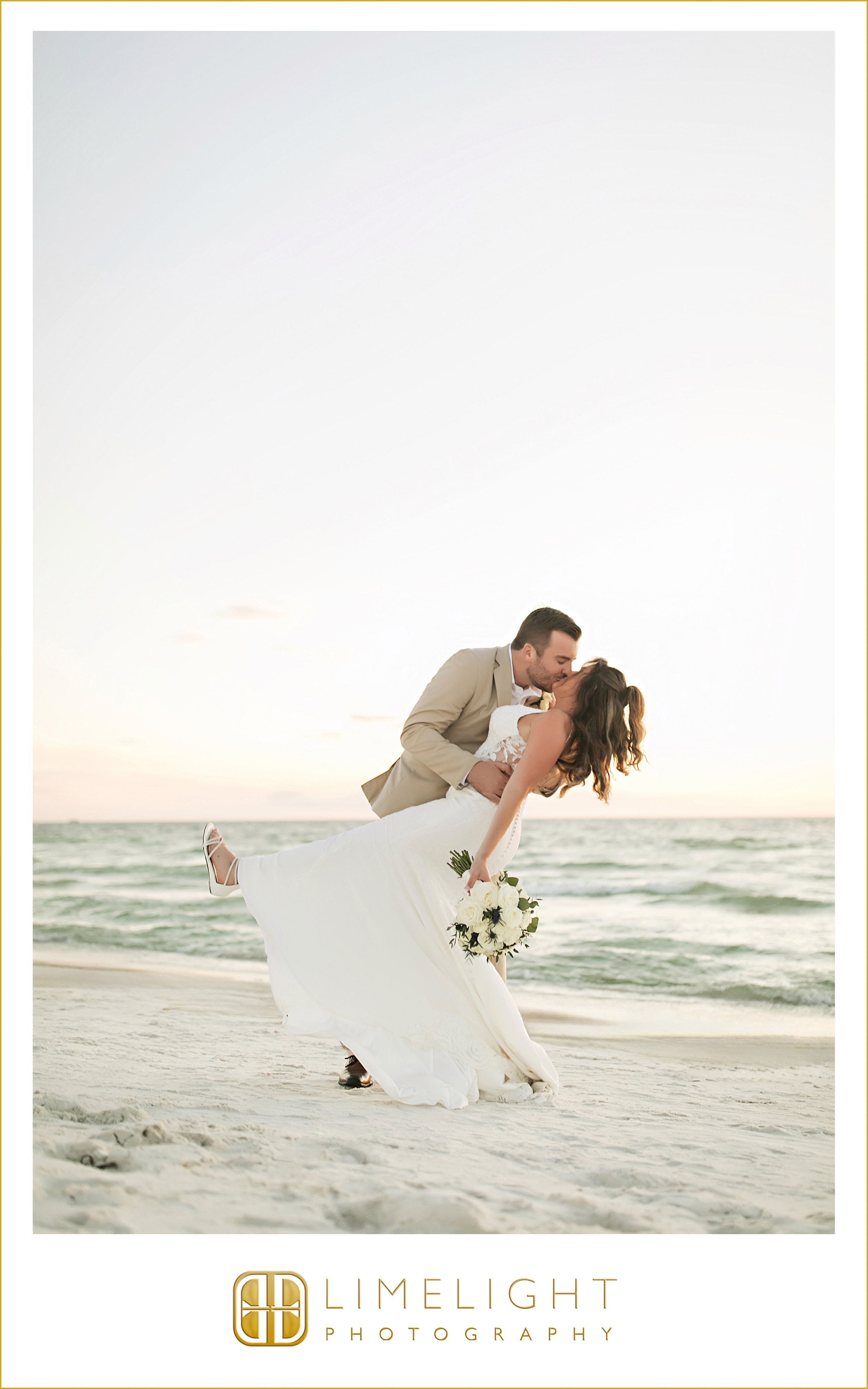 danielle-matt-sirata-beach-resort-st-pete-beach-wedding-photography54.jpg