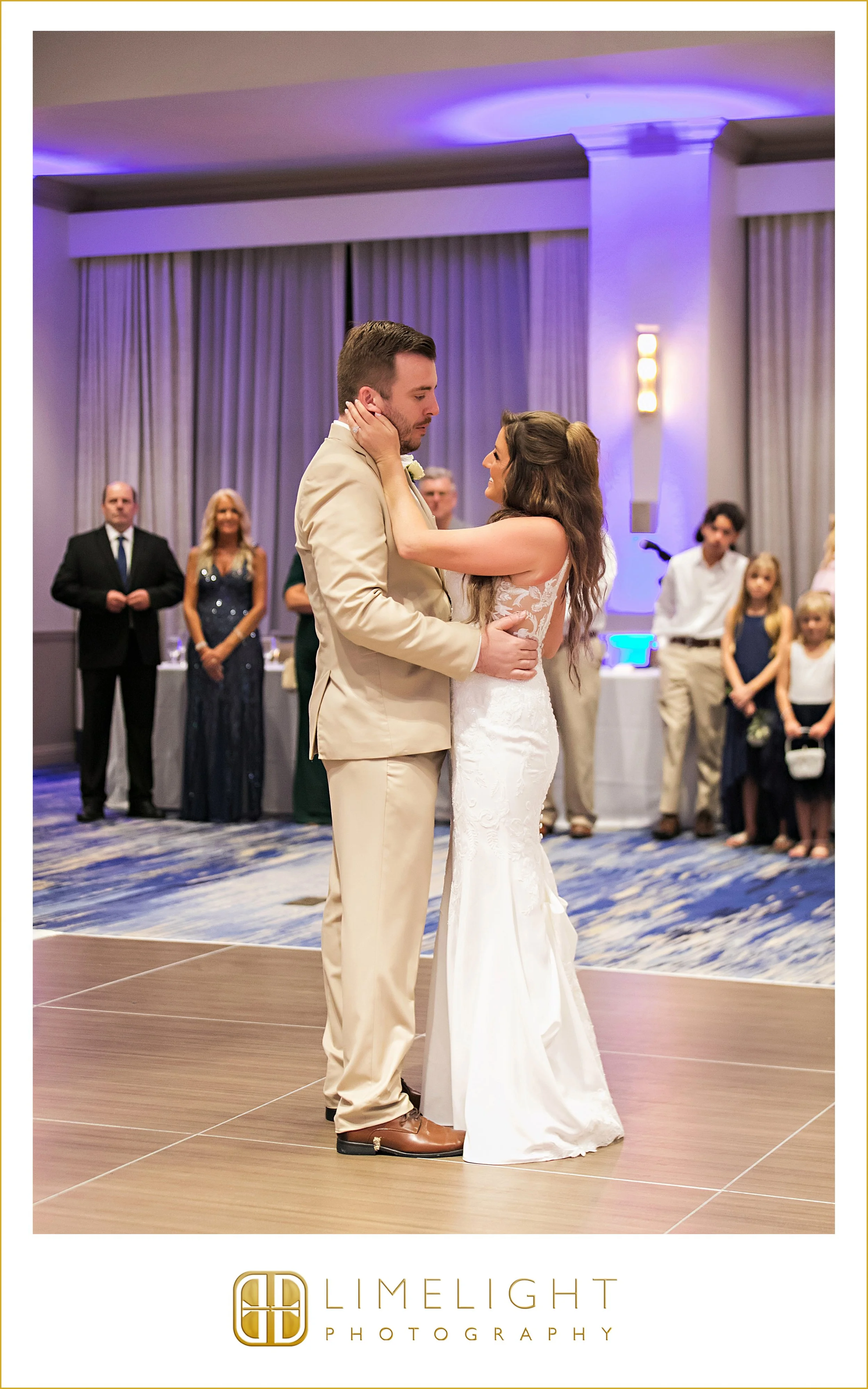 danielle-matt-sirata-beach-resort-st-pete-beach-wedding-photography58.jpg