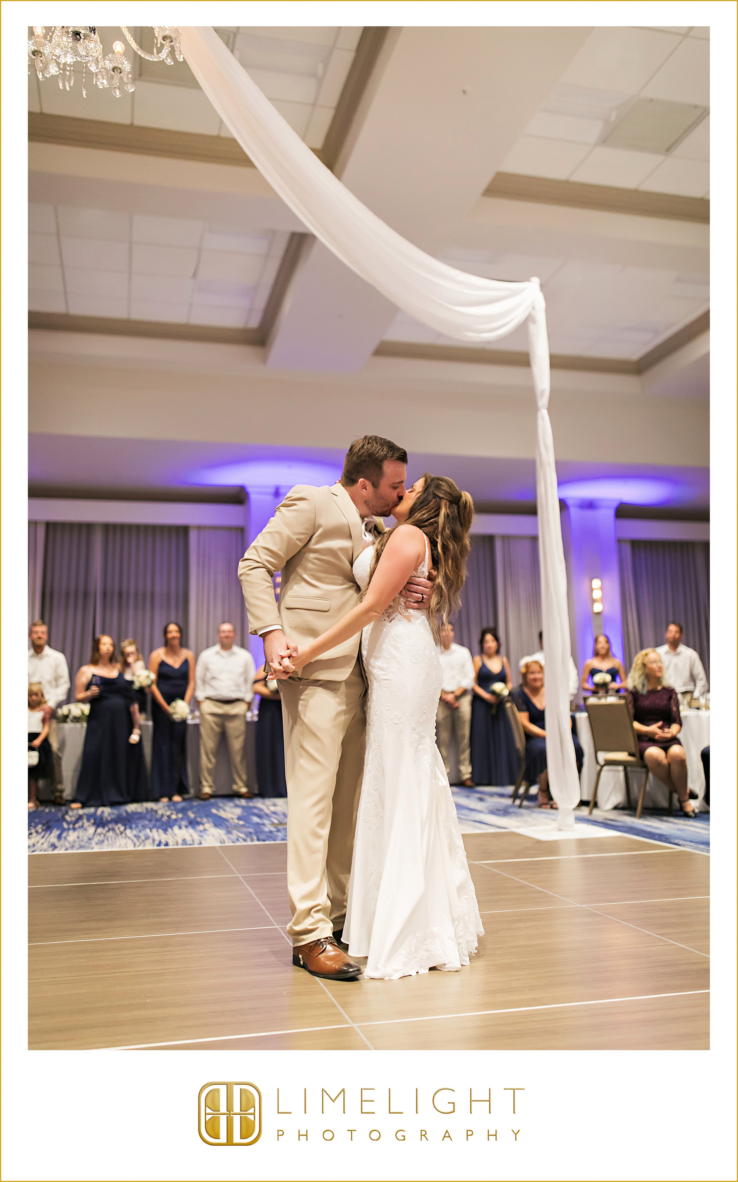 danielle-matt-sirata-beach-resort-st-pete-beach-wedding-photography60.jpg