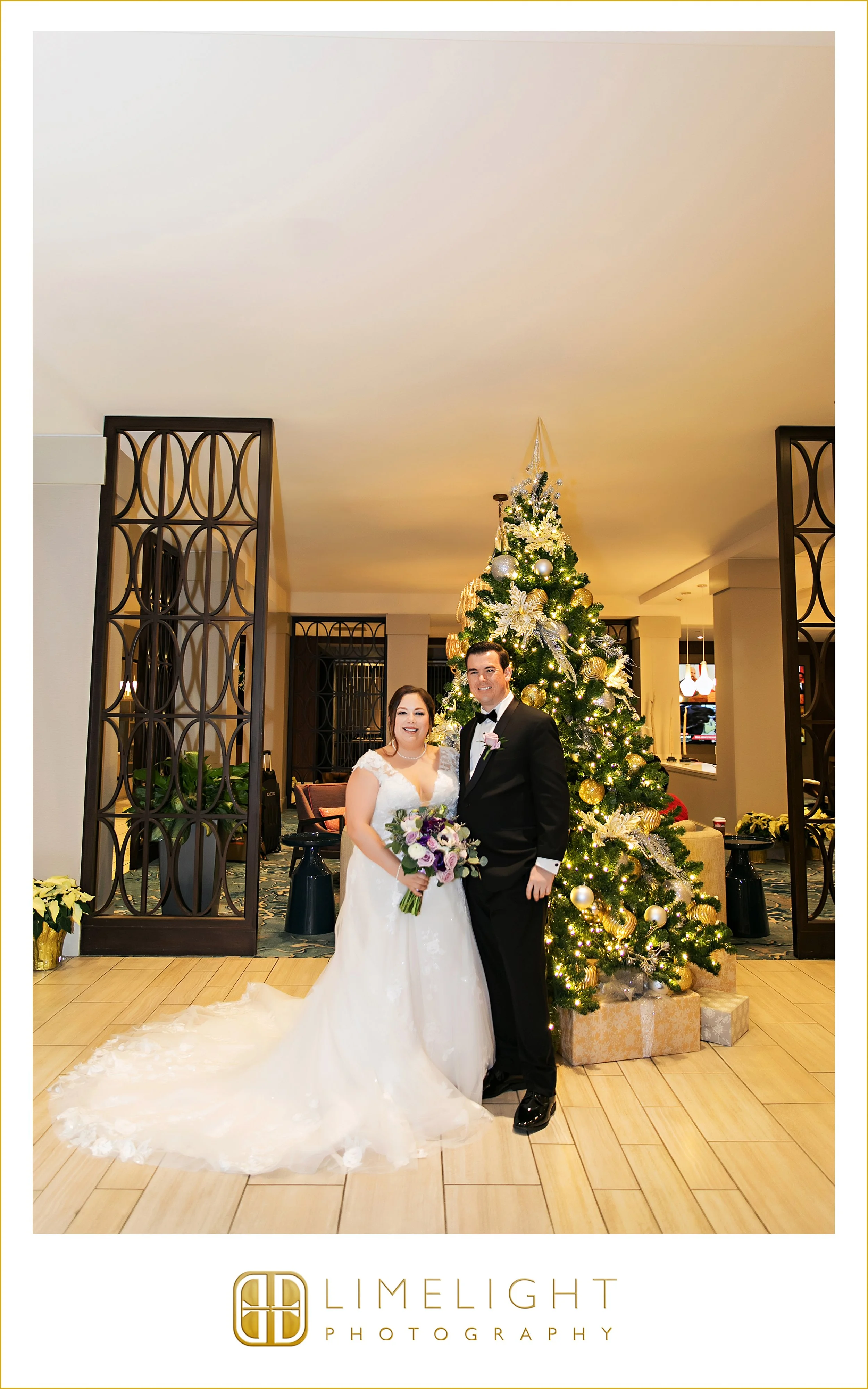alica-kenneth-downtown-tampa-wedding-photography-hilton-tampa49.jpg