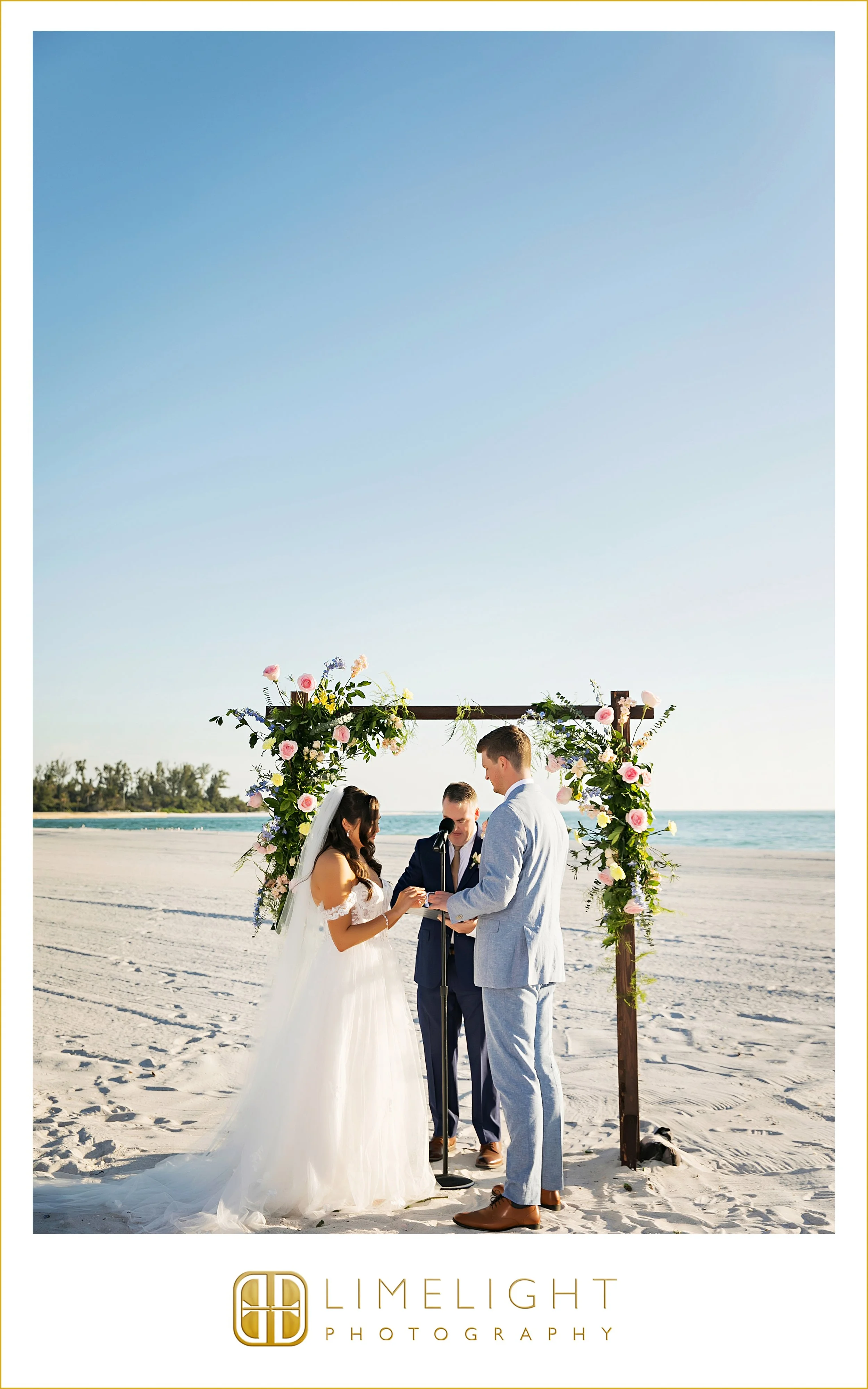marissa-brennan-longboat-key-florida-wedding-photography-lbkc43.jpg
