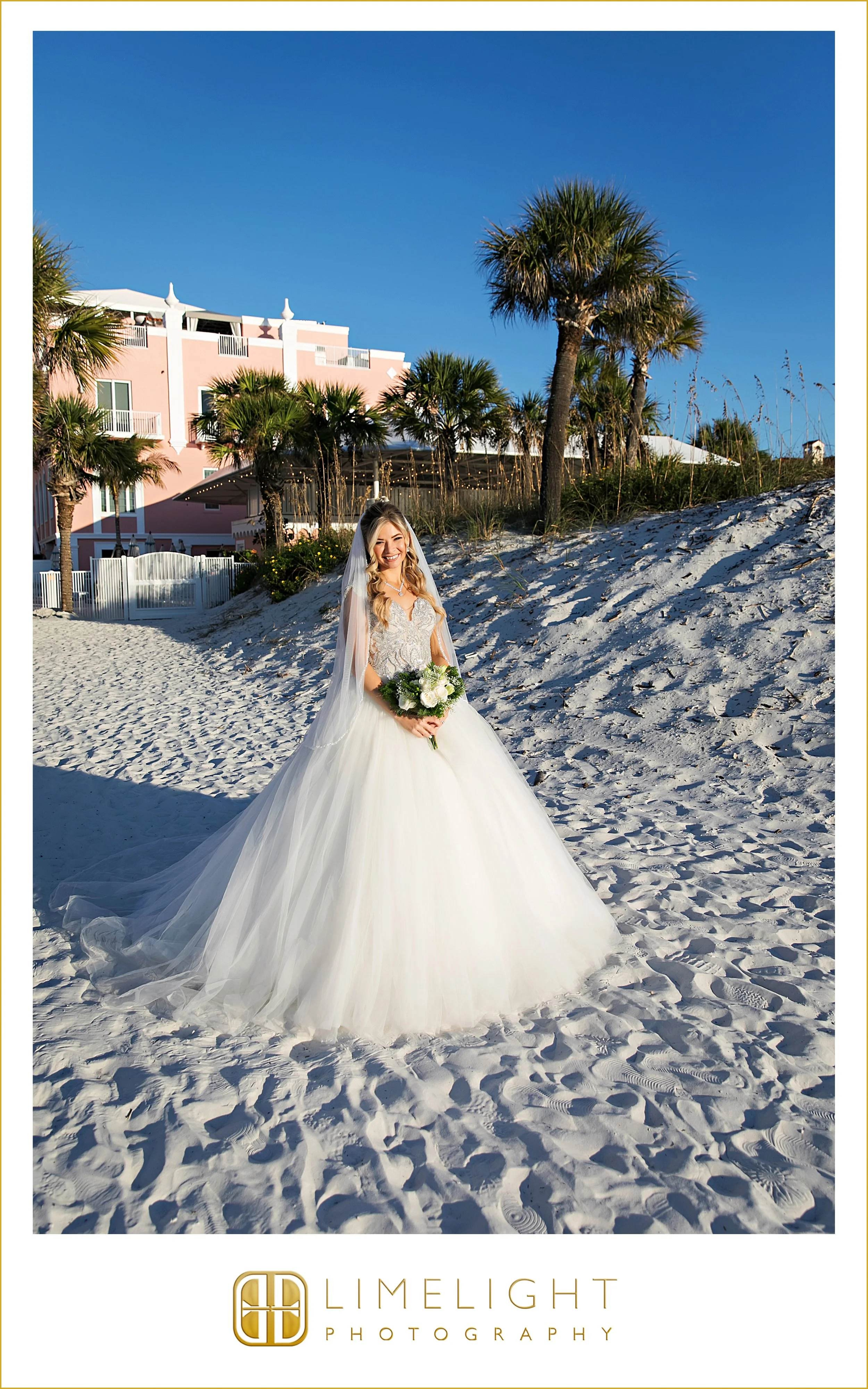 sara-and-robert-st-pete-beach-wedding-photography-at-don-cesar22.jpg