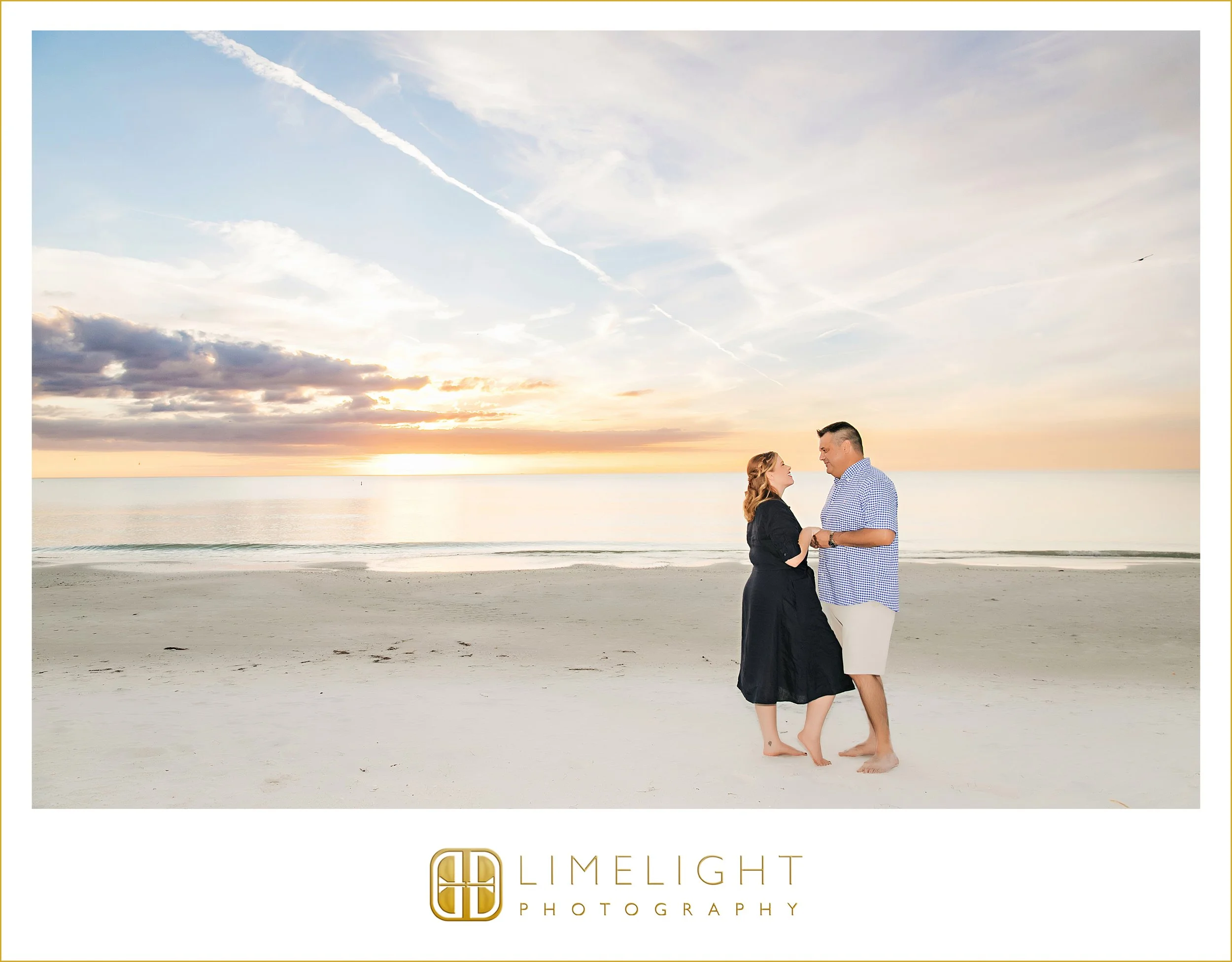 erica-justin-st-pete-beach-engagement-session-don-cesar17.jpg
