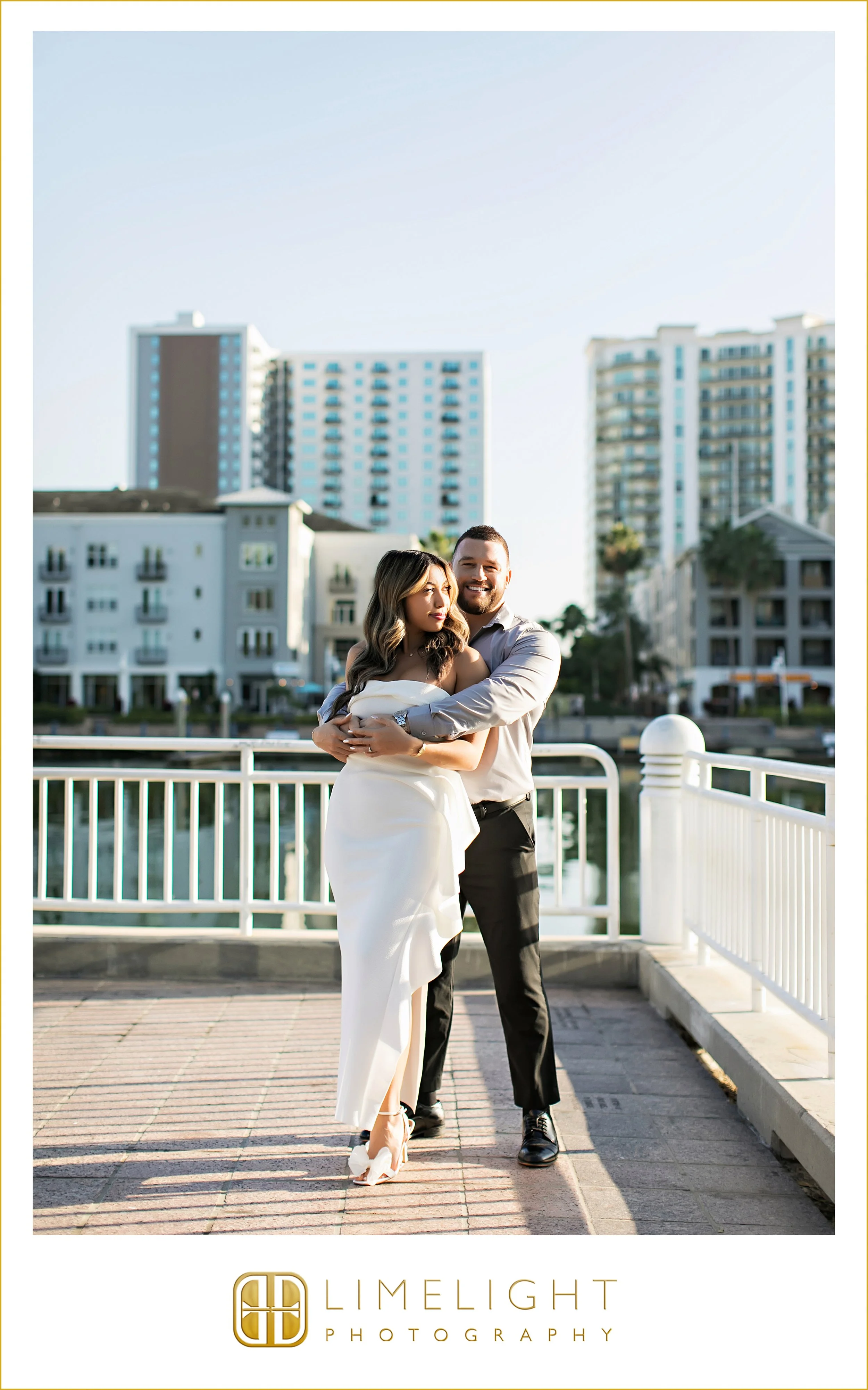 nicole-ryan-tampa-engagement-session-photography-tampa-water-limo1.jpg
