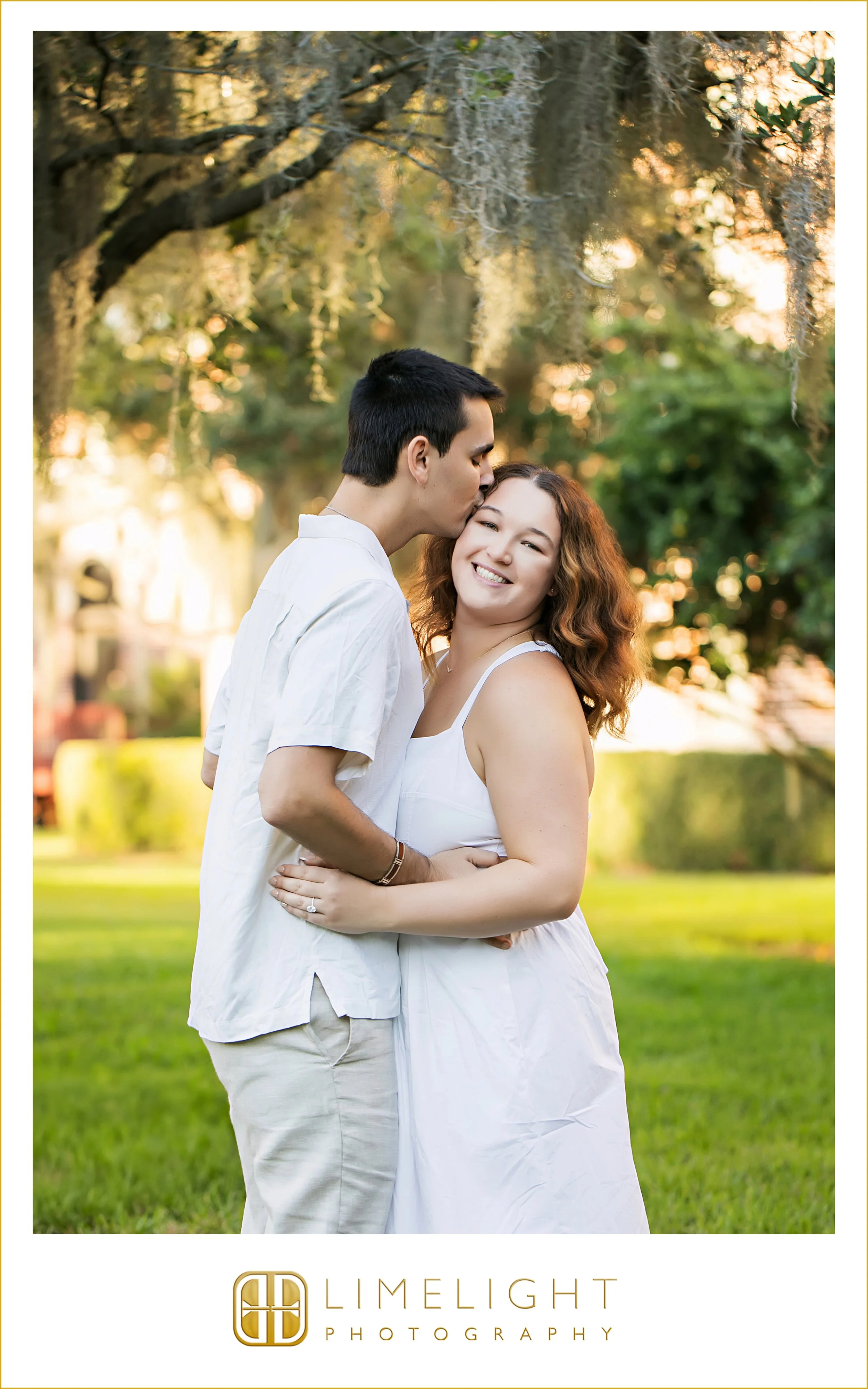 emma-christopher-university-of-tampa-engagement-photography2.jpg