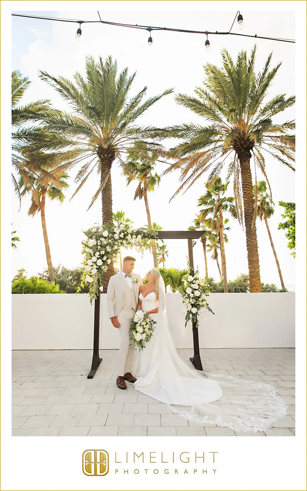 hayley-and-john-wyndham-grand-clearwater-beach-wedding-photography44.jpg