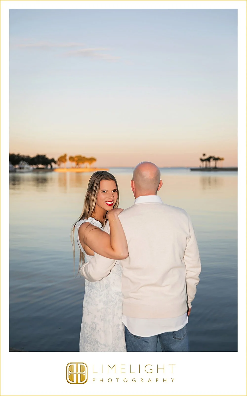 becky-and-steve-st-pete-florida-engagement-photography18.jpg