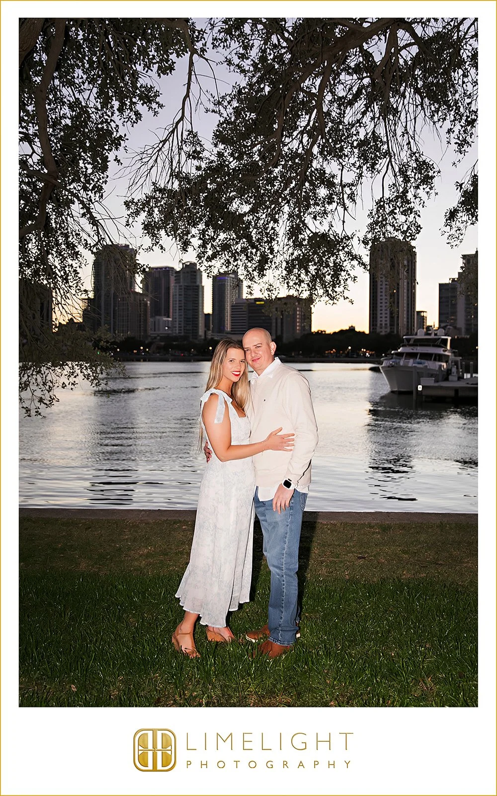 becky-and-steve-st-pete-florida-engagement-photography22.jpg