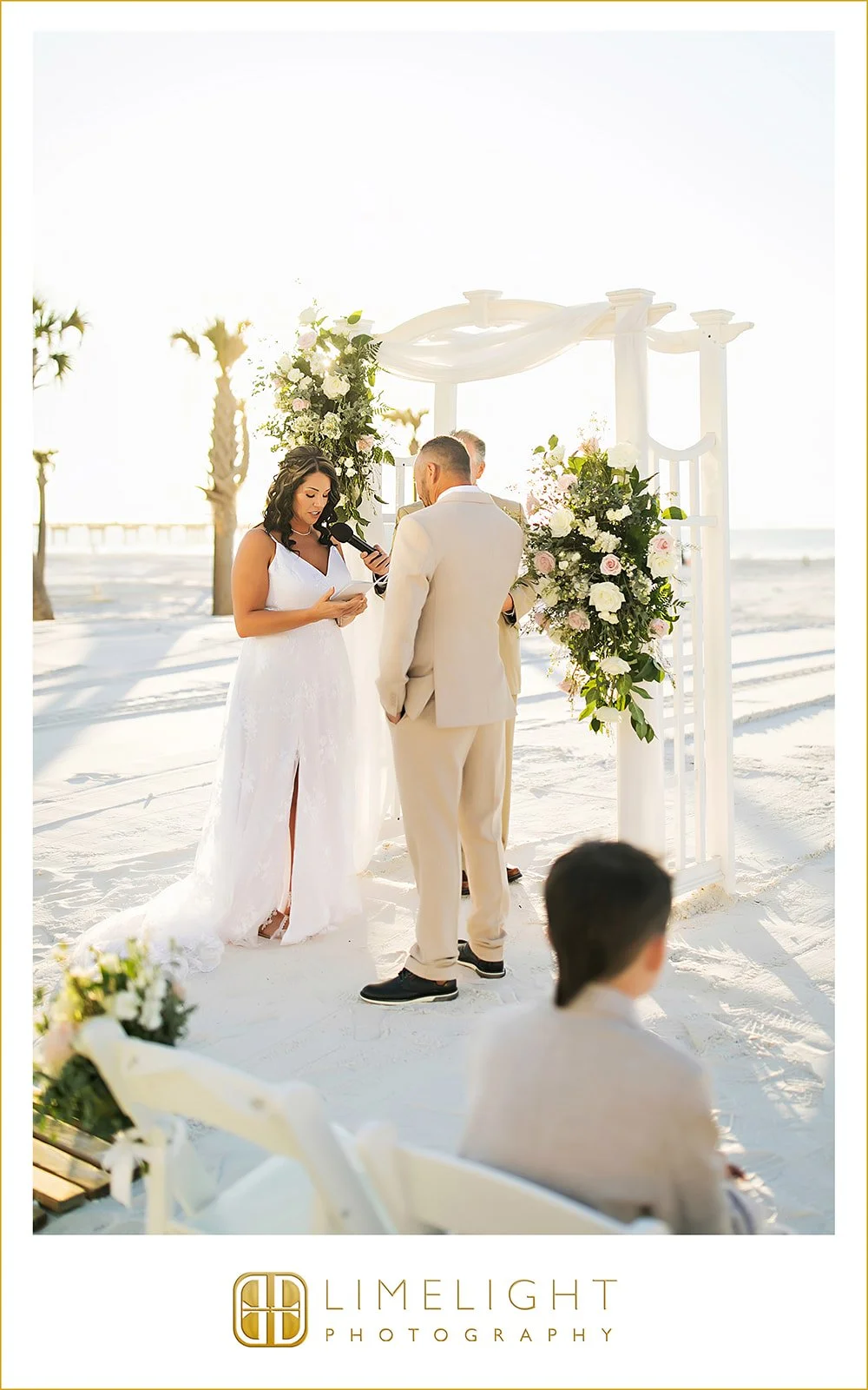 saige-and-scott-hilton-clearwater-beach-florida-wedding-photography34.jpg