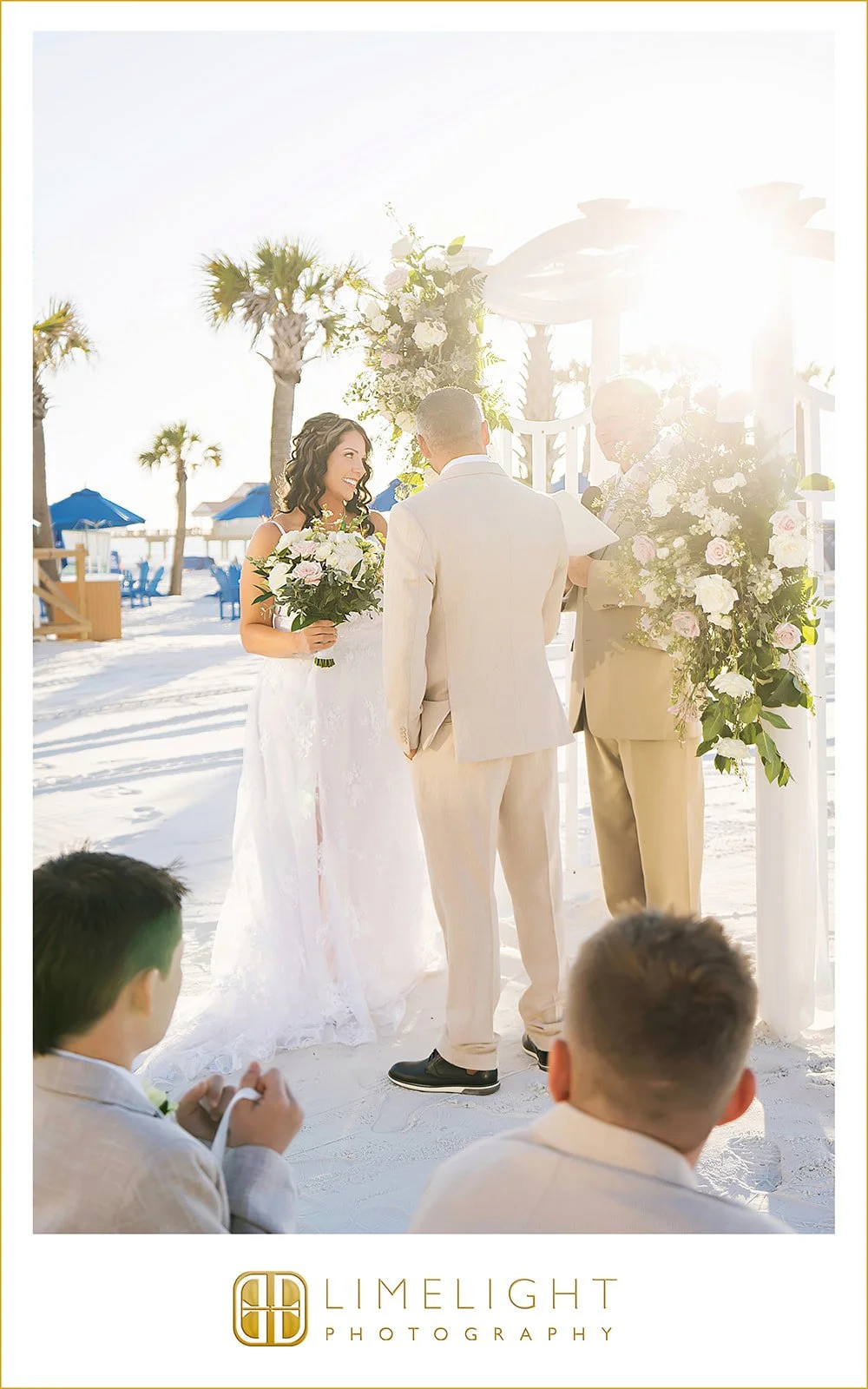 saige-and-scott-hilton-clearwater-beach-florida-wedding-photography28.jpg