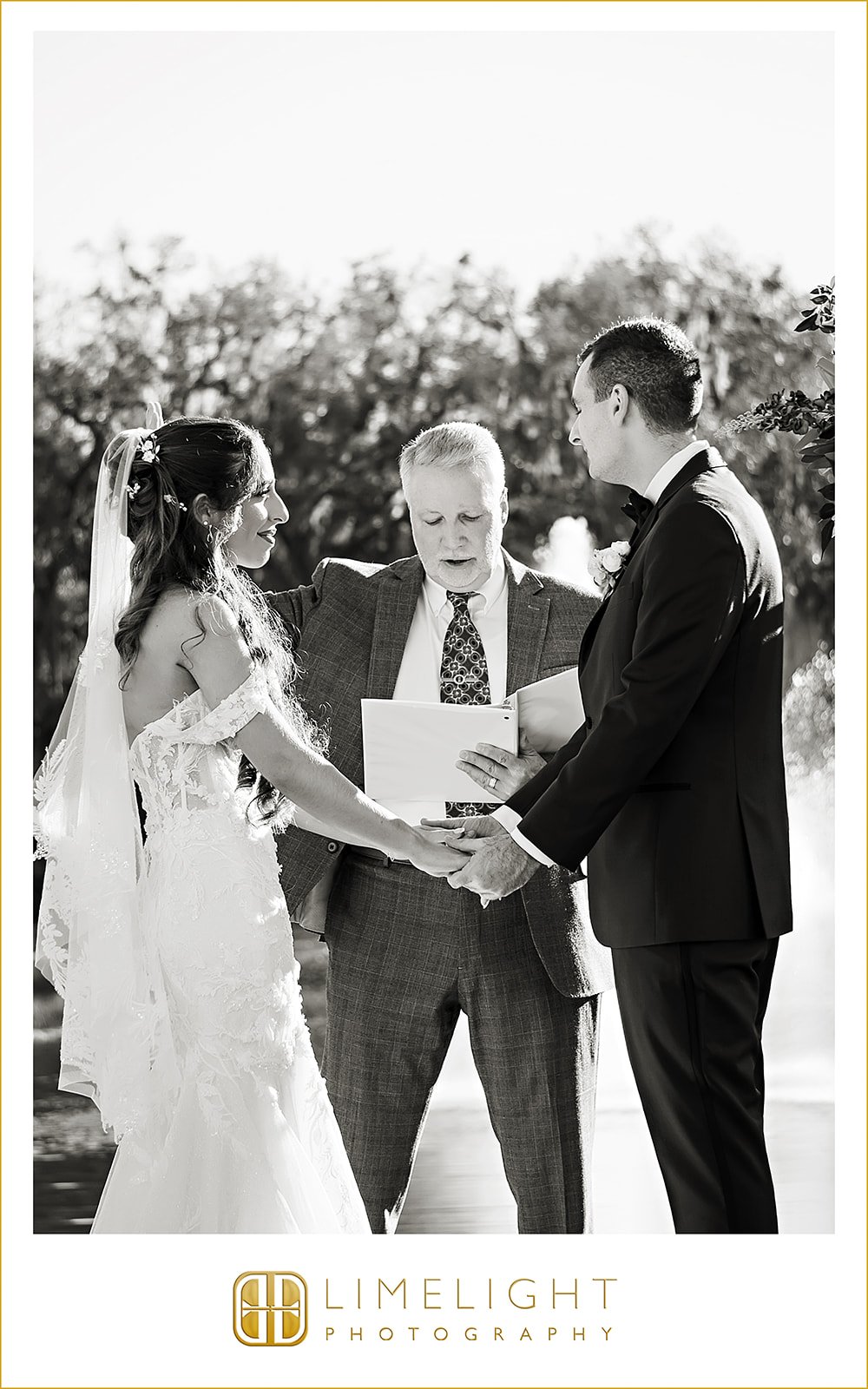 arianna-and-kyle-tampa-florida-wedding-photography44.jpg