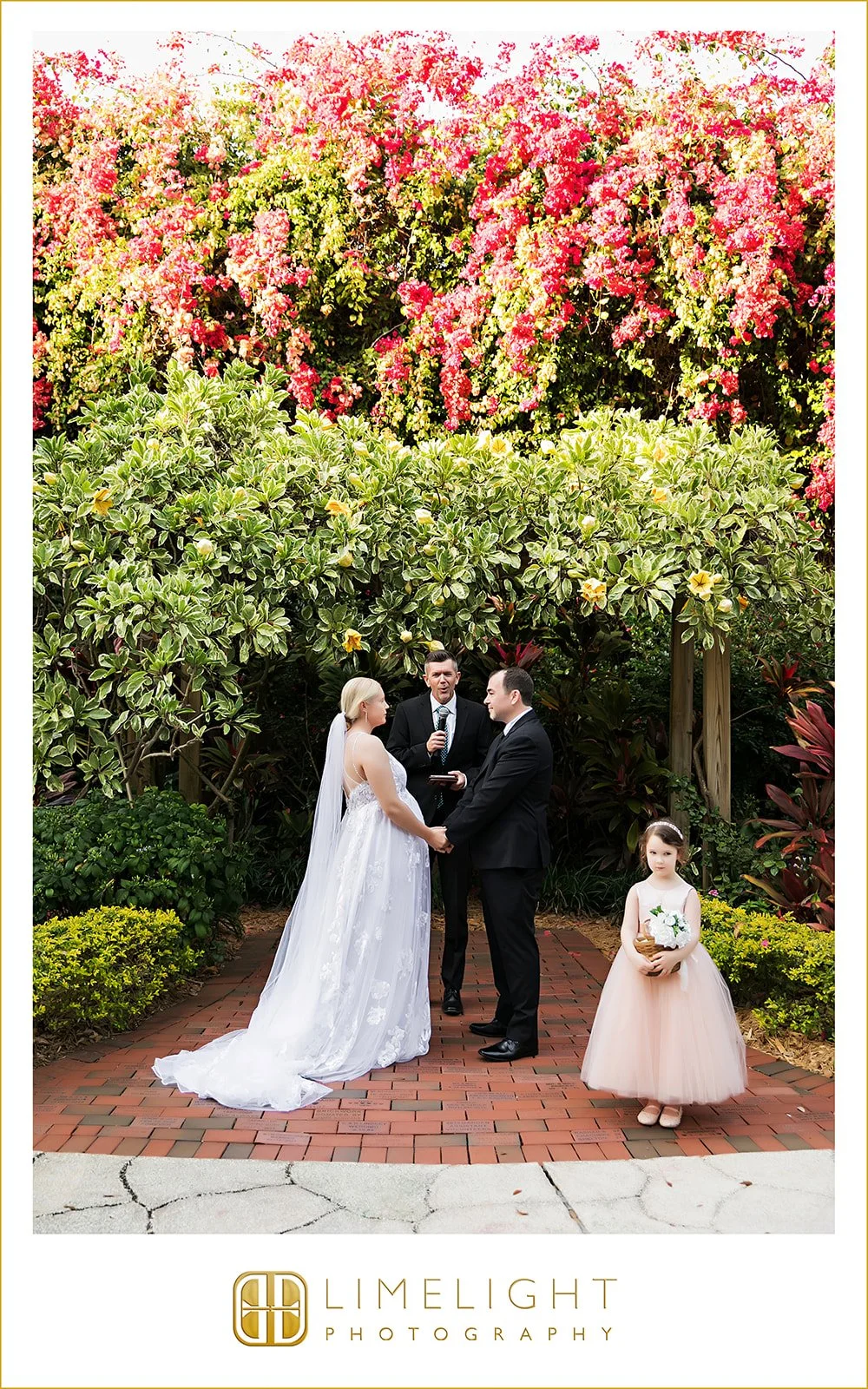 amy-and-derek-sunken-gardens-st-pete-wedding-photography7.jpg