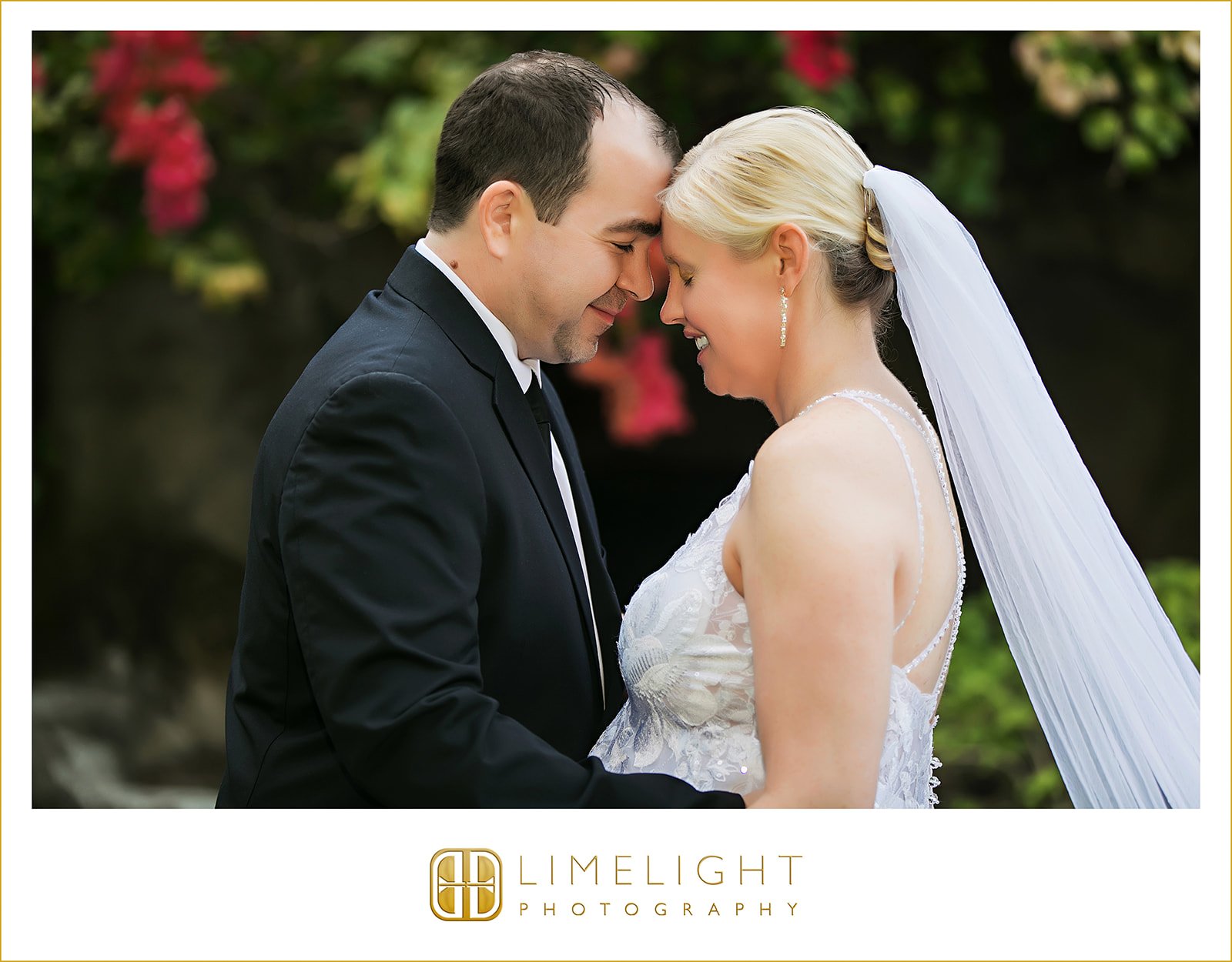 amy-and-derek-sunken-gardens-st-pete-wedding-photography14.jpg