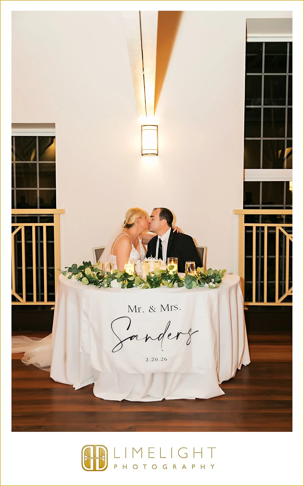 amy-and-derek-sunken-gardens-st-pete-wedding-photography38.jpg