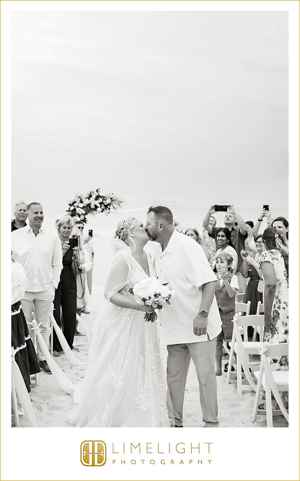 katie-and-tom-longboat-key-florida-wedding-photography35.jpg
