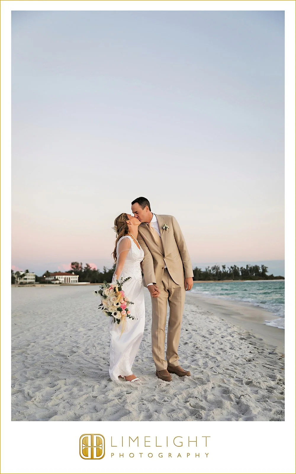 lexi-josh-wedding-photography-longboat-keyclub-florida77.jpg