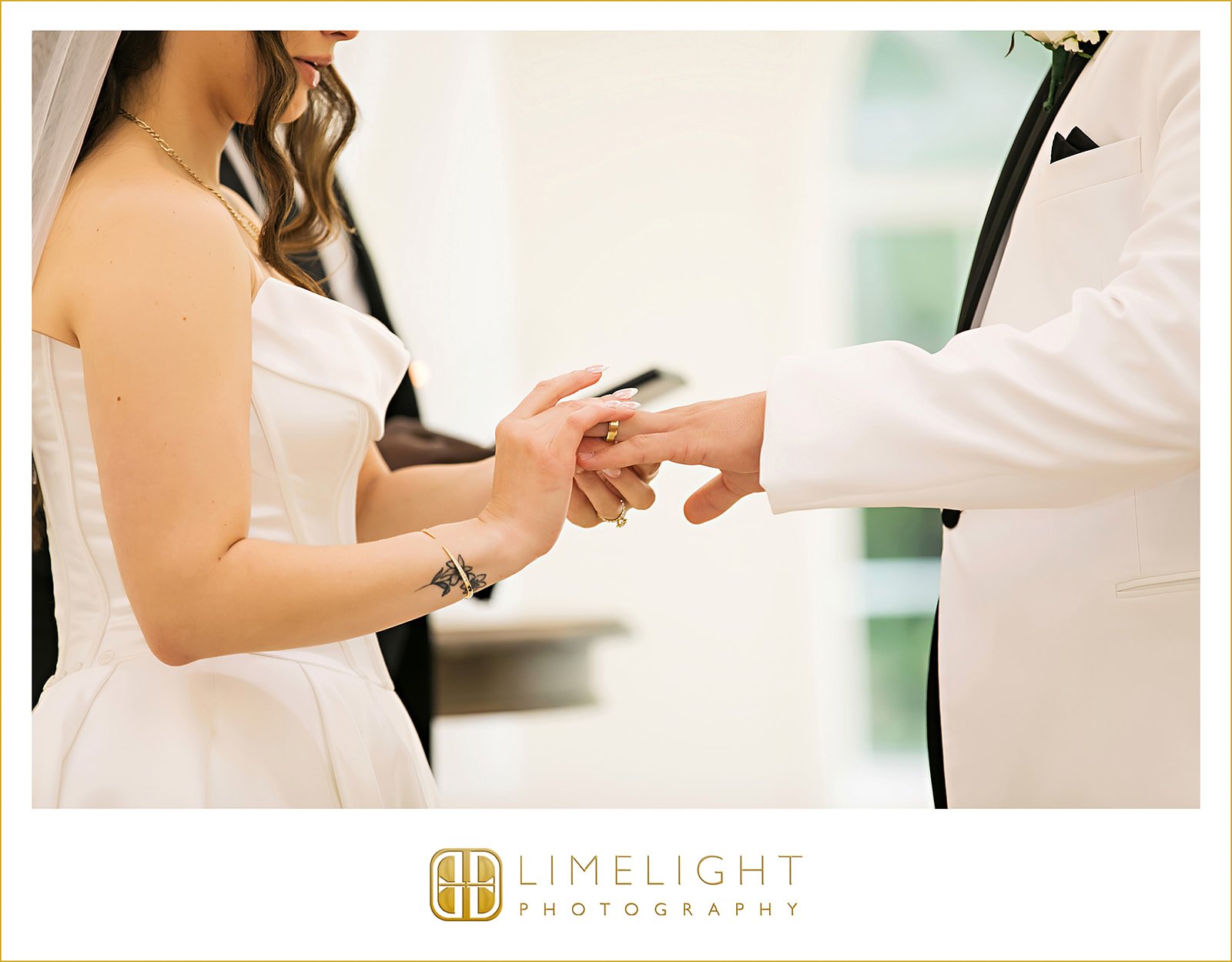 ciana-bradley-safety-harbor-chapel-wedding-photography35.jpg