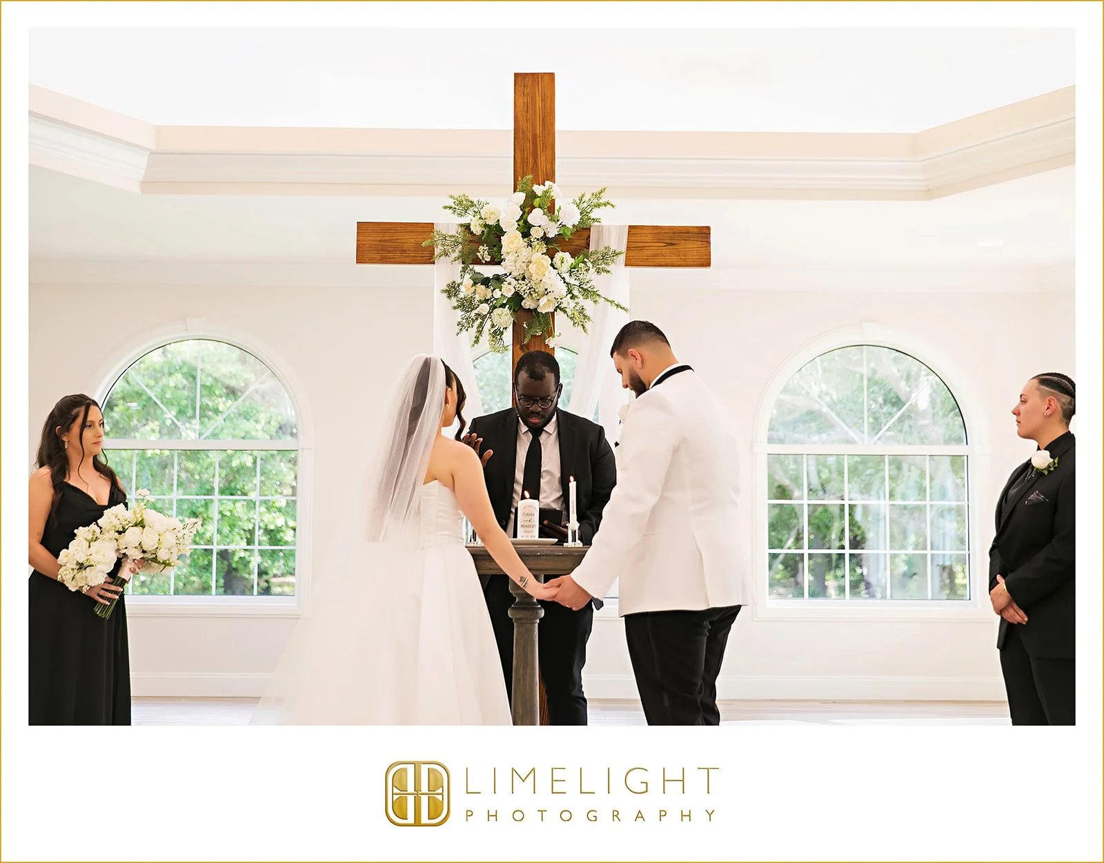 ciana-bradley-safety-harbor-chapel-wedding-photography39.jpg