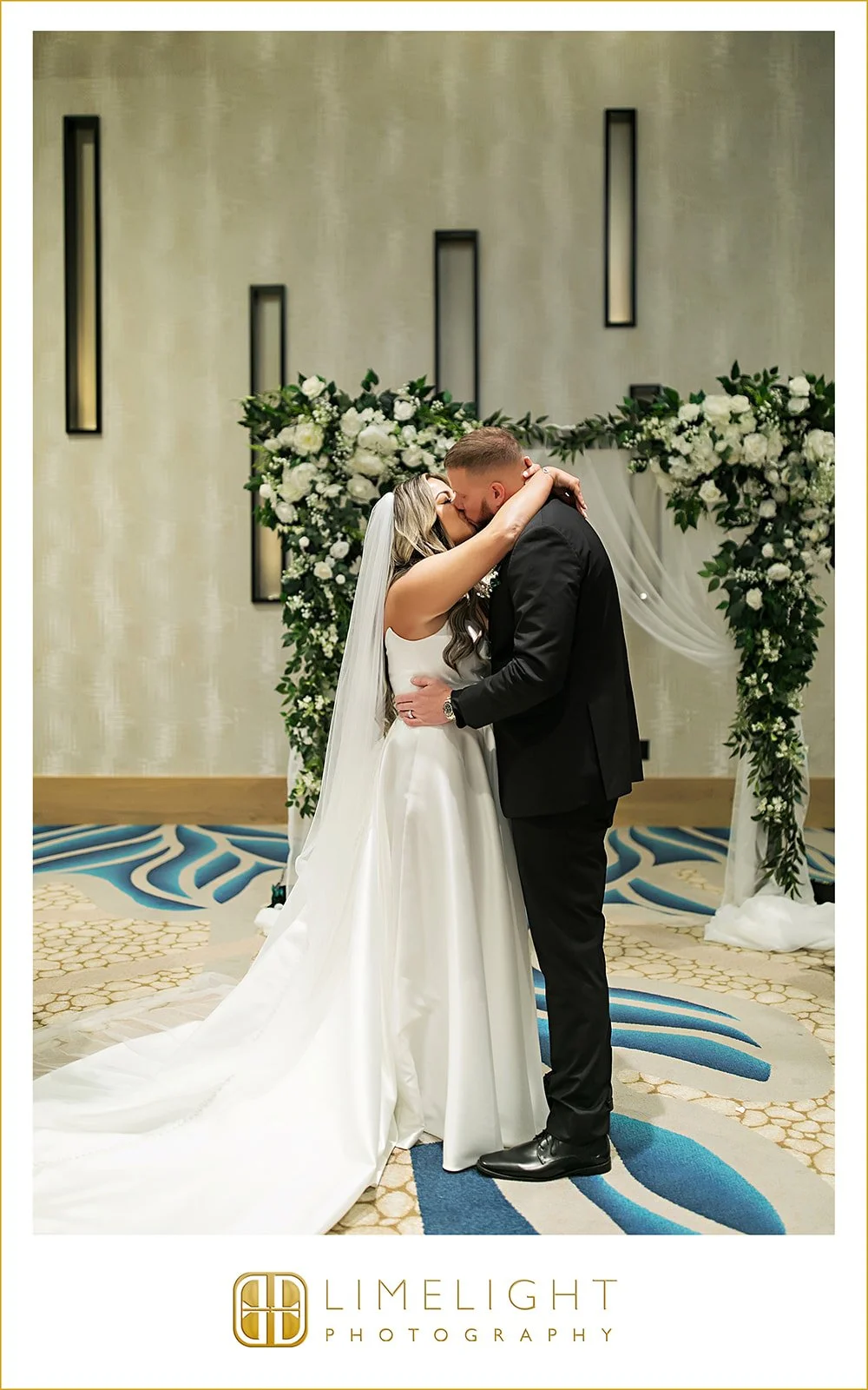 jordan-justin-wedding-photography-wyndham-grand-clearwater-beach-florida20.jpg