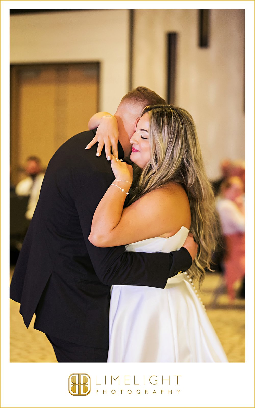 jordan-justin-wedding-photography-wyndham-grand-clearwater-beach-florida43.jpg