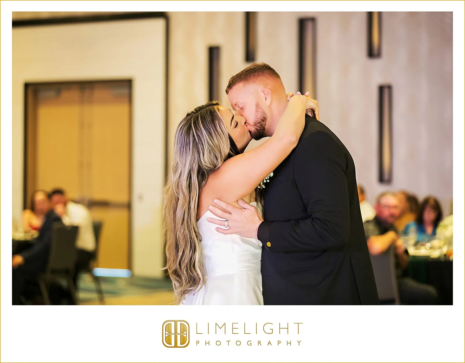 jordan-justin-wedding-photography-wyndham-grand-clearwater-beach-florida44.jpg
