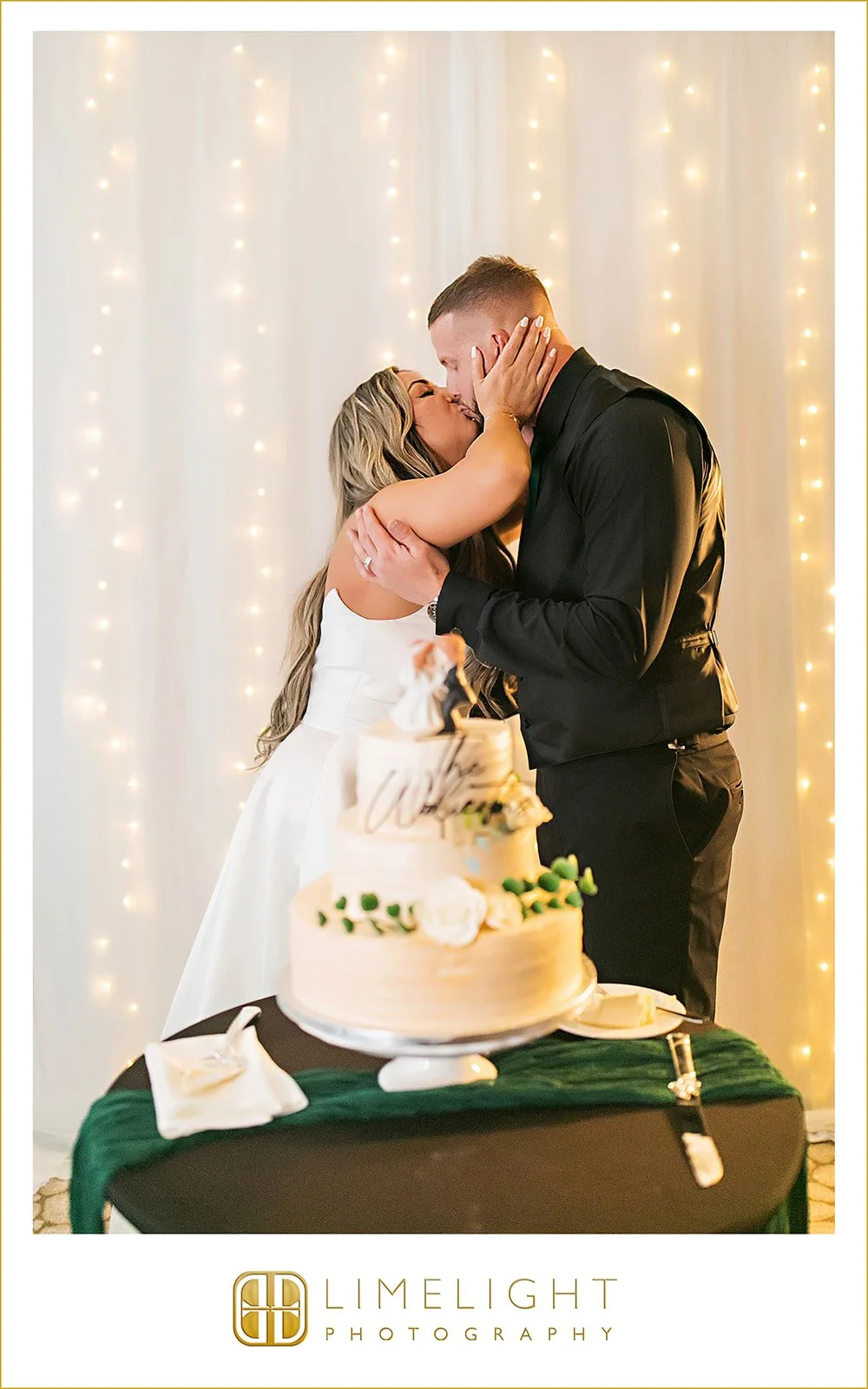 jordan-justin-wedding-photography-wyndham-grand-clearwater-beach-florida47.jpg