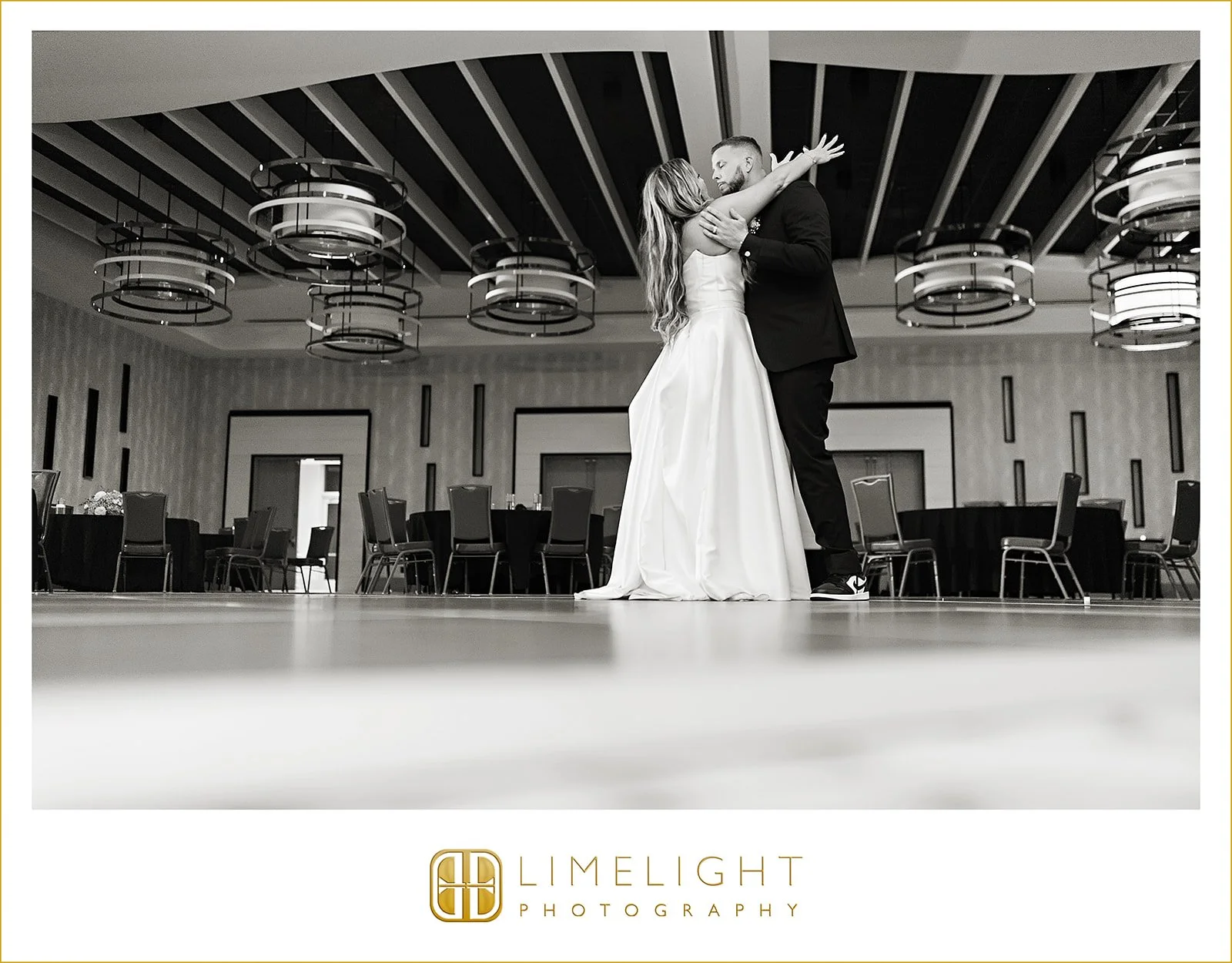 jordan-justin-wedding-photography-wyndham-grand-clearwater-beach-florida50.jpg