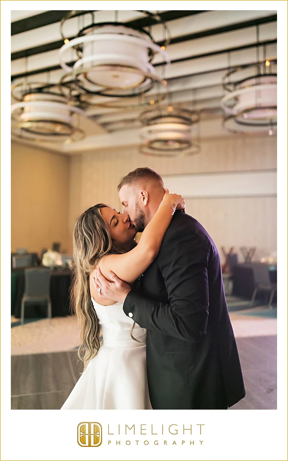 jordan-justin-wedding-photography-wyndham-grand-clearwater-beach-florida52.jpg