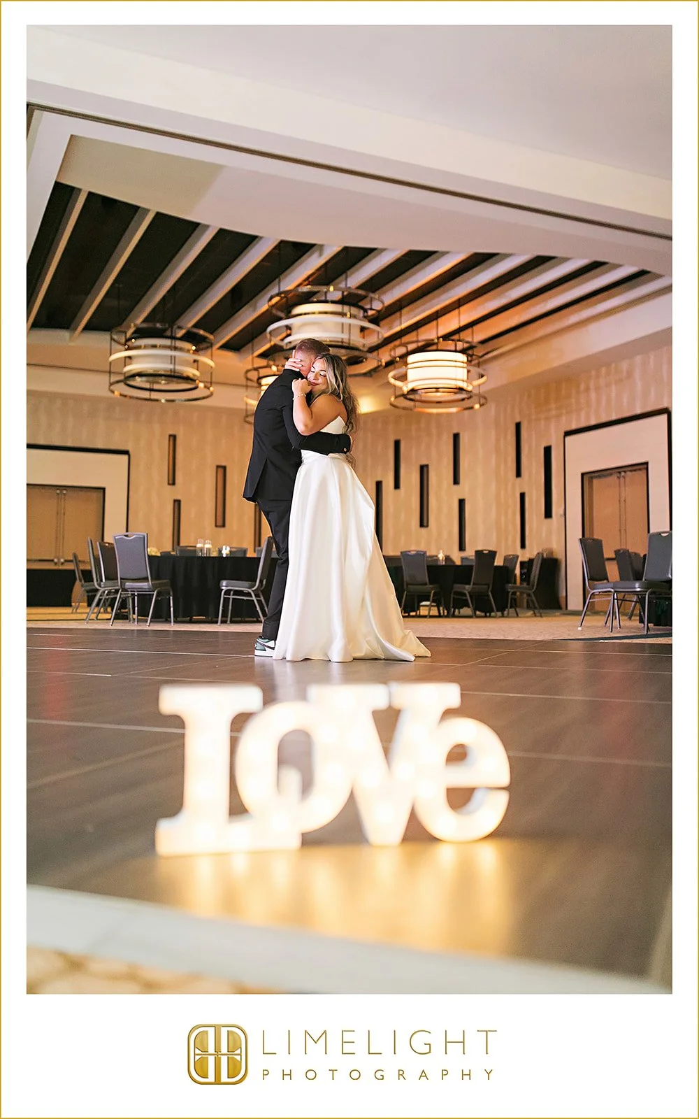 jordan-justin-wedding-photography-wyndham-grand-clearwater-beach-florida53.jpg