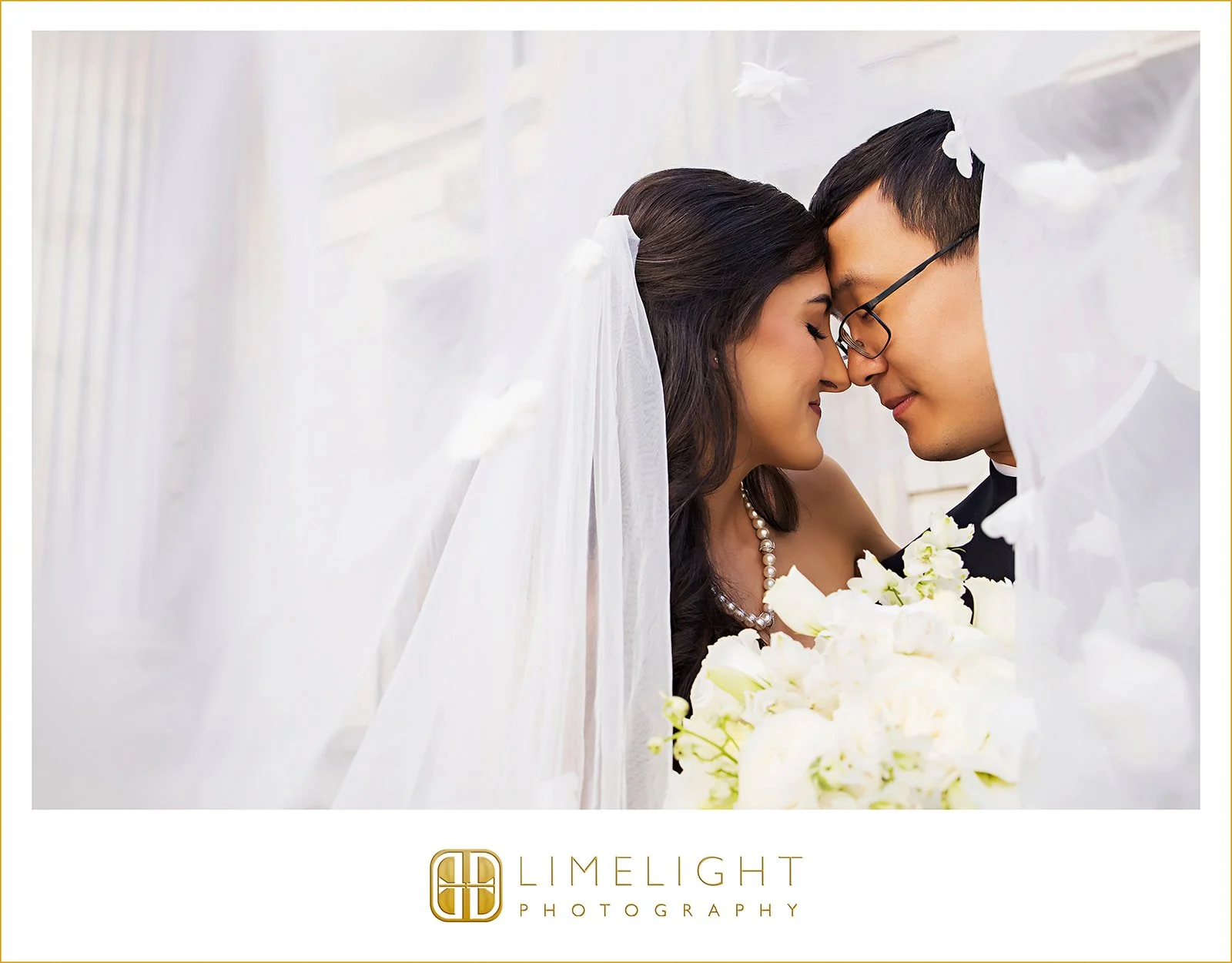 emily-ben-wedding-photography-le-meridien-tampa-florida26.jpg
