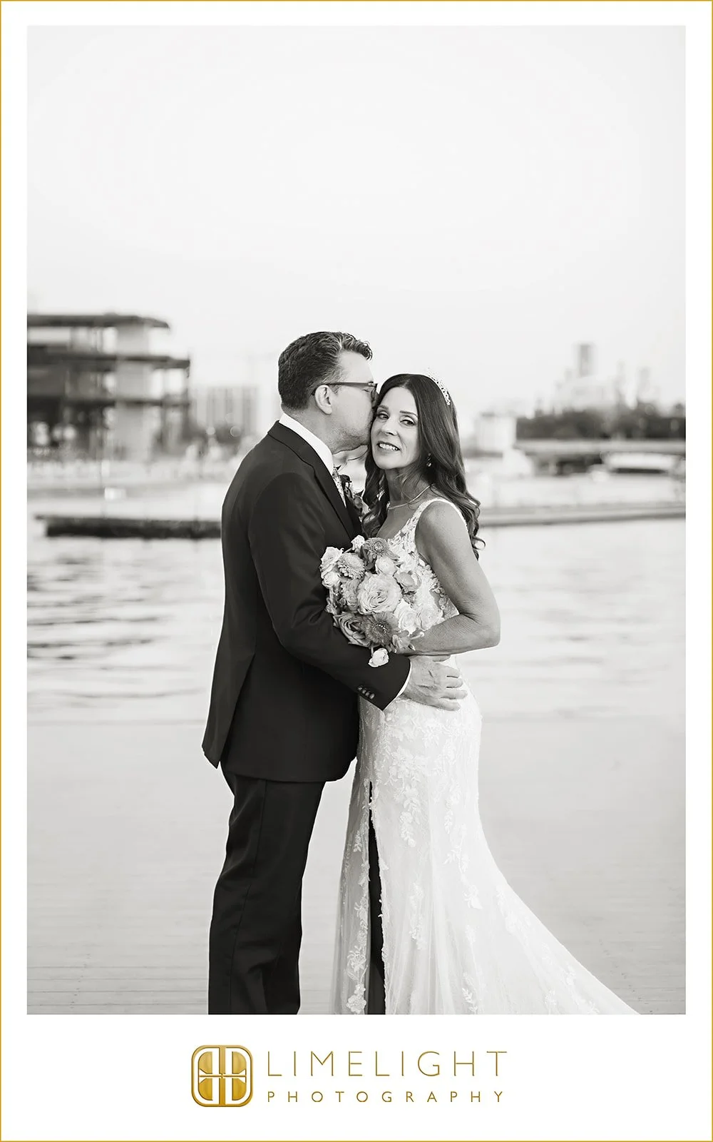 karen-joe-wedding-photography-bob-buckhorn-river-center-tampa-florida59.jpg