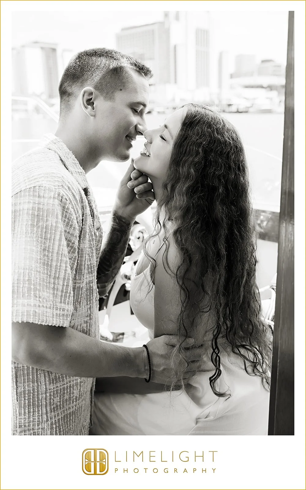 anyssa-edward-engagement-photography-the-dulcinea-yacht-florida6.jpg