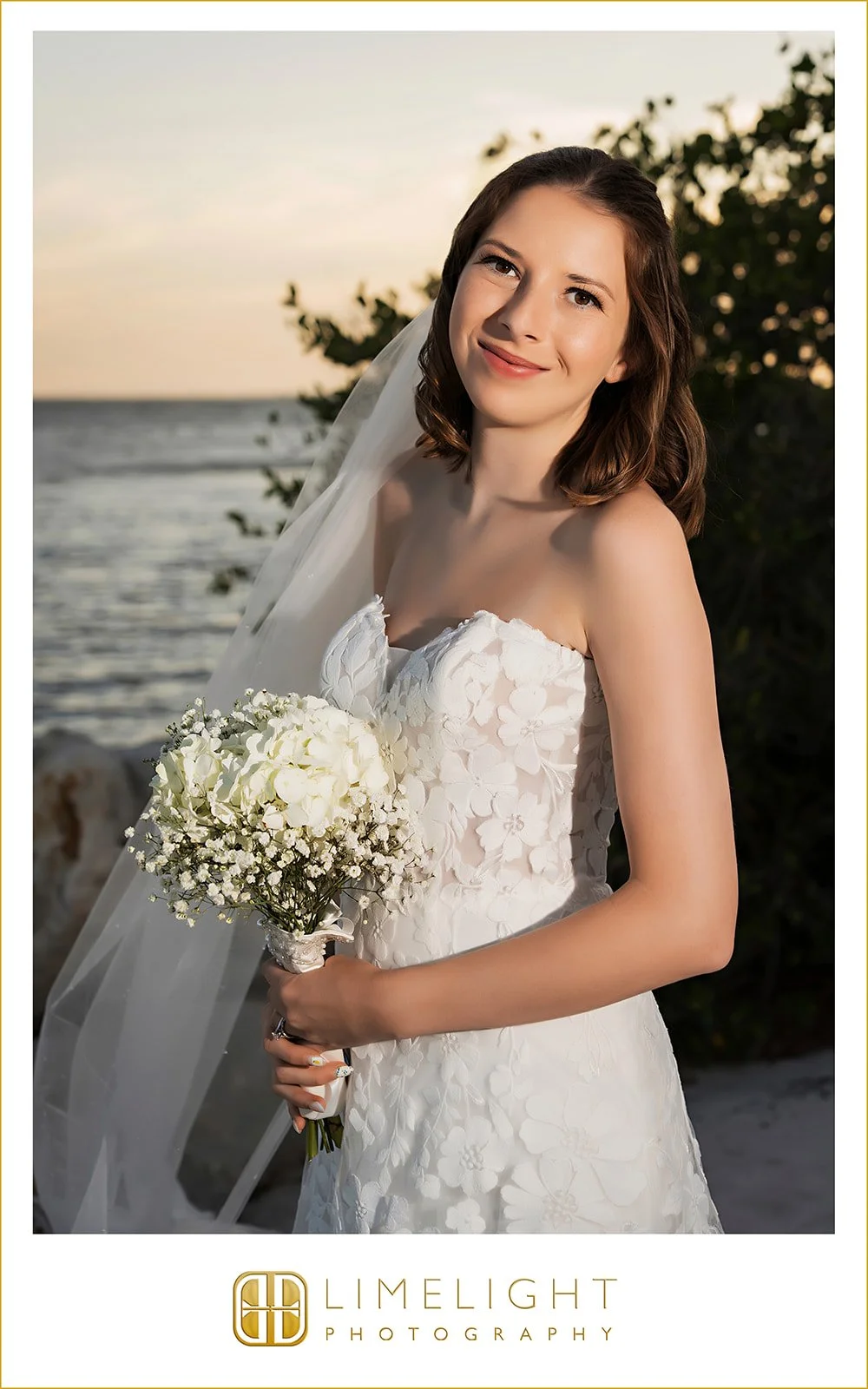 rebecca-tharp-bridal-photography-florida5.jpg
