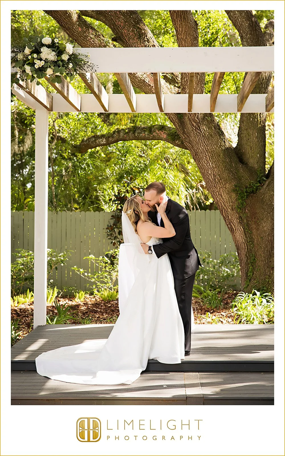 angela-and-mike-lutz-florida-wedding-photography43.jpg