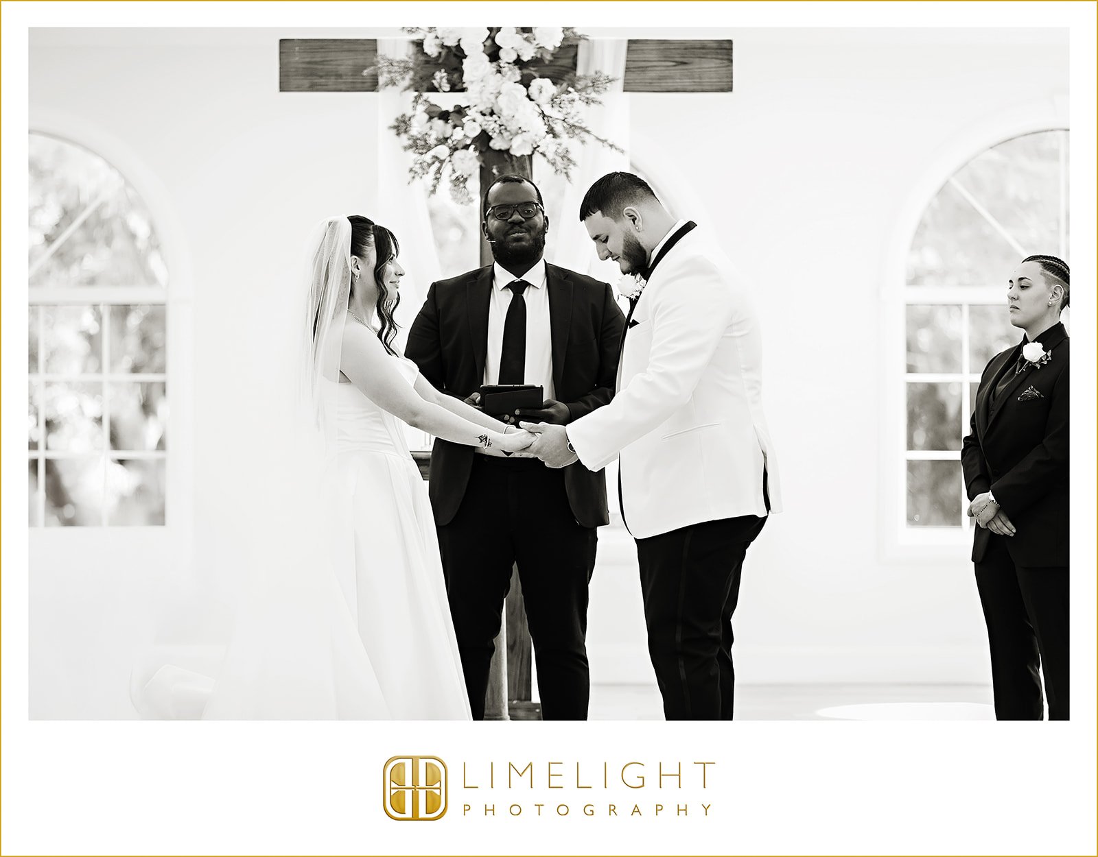 ciana-bradley-safety-harbor-chapel-wedding-photography33.jpg