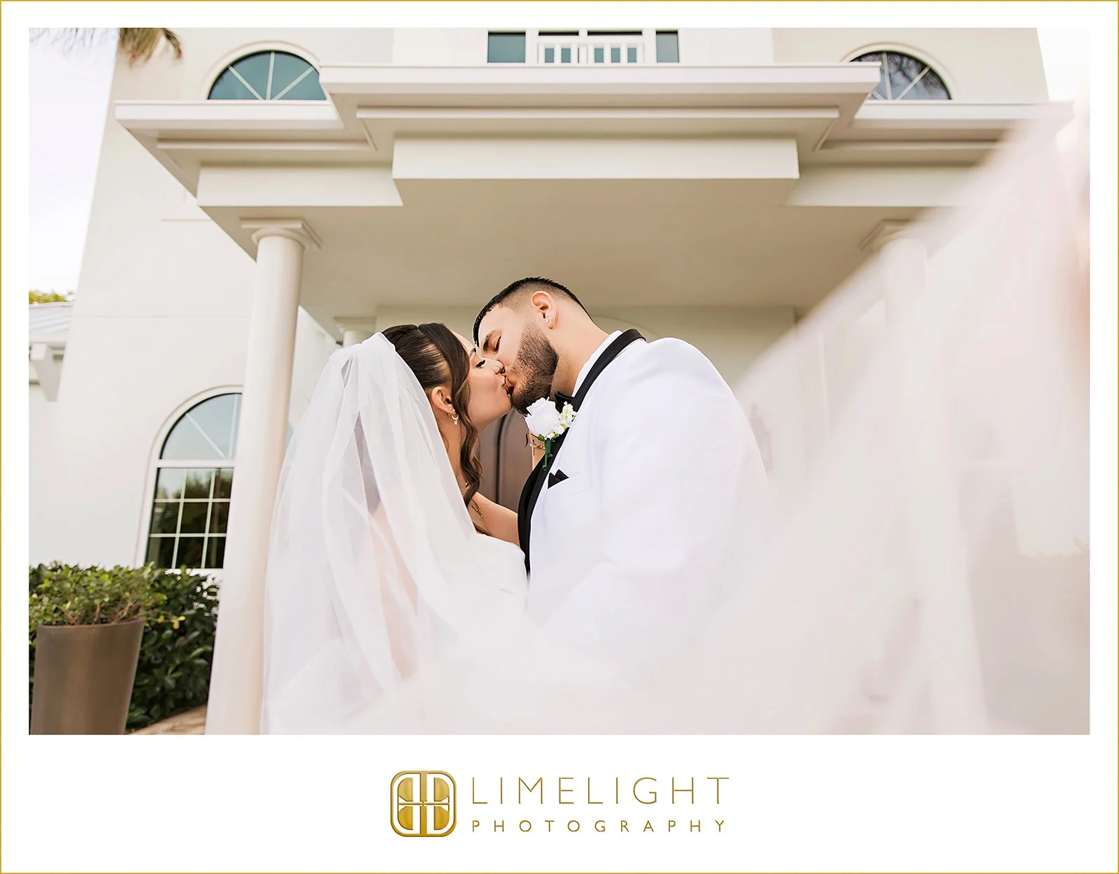 ciana-bradley-safety-harbor-chapel-wedding-photography55.jpg