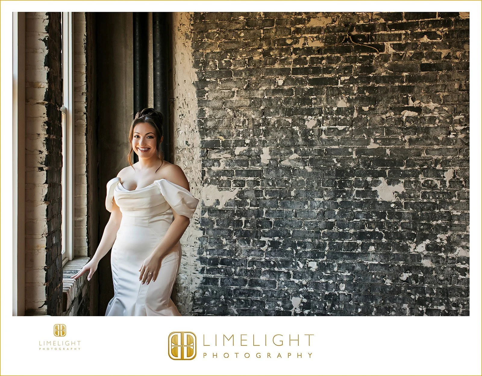 olga-and-matt-oxford-exchange-florida-tampa-wedding-photography19.jpg